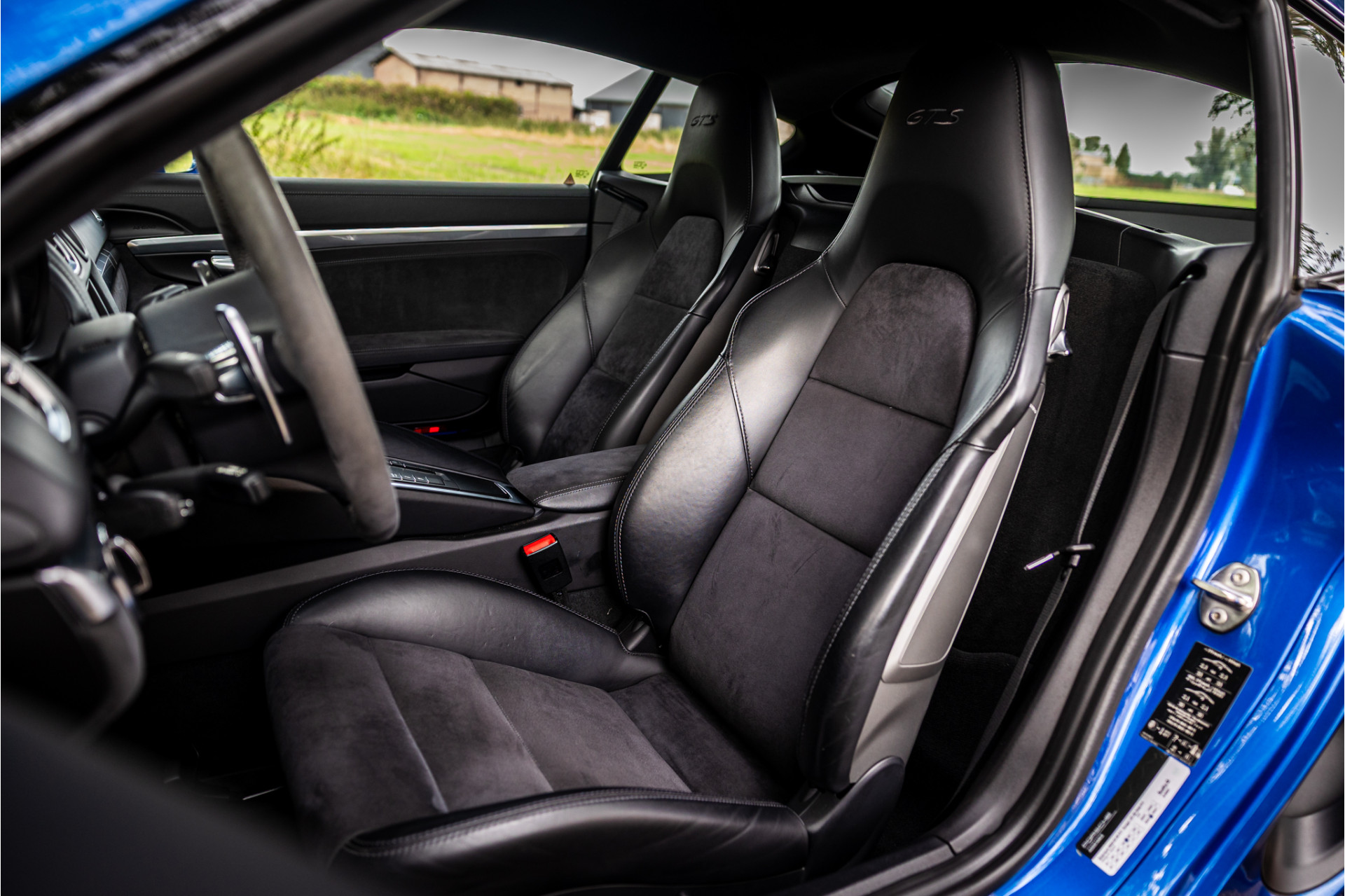 Foto van Porsche Cayman GTS