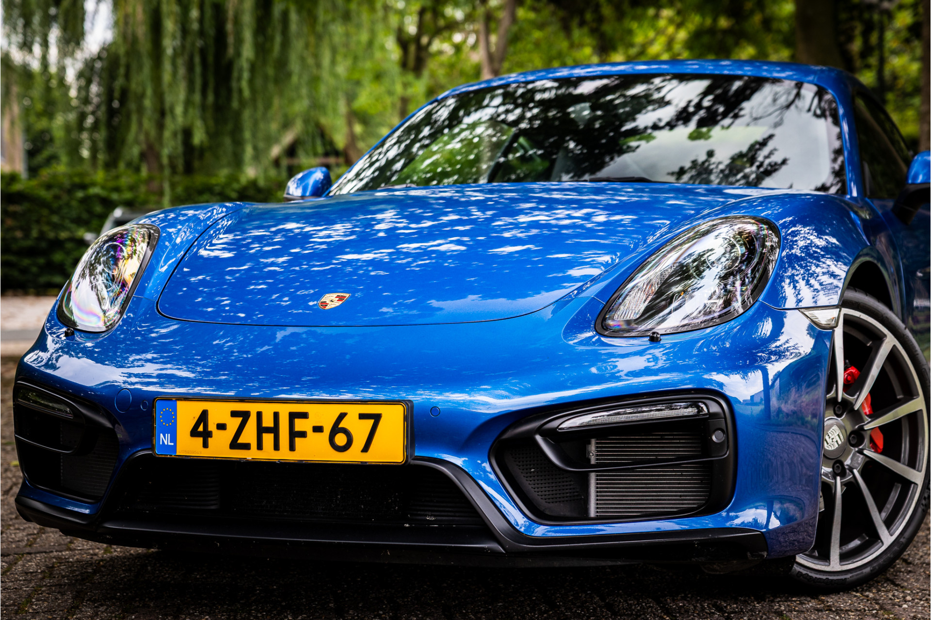 Foto van Porsche Cayman GTS