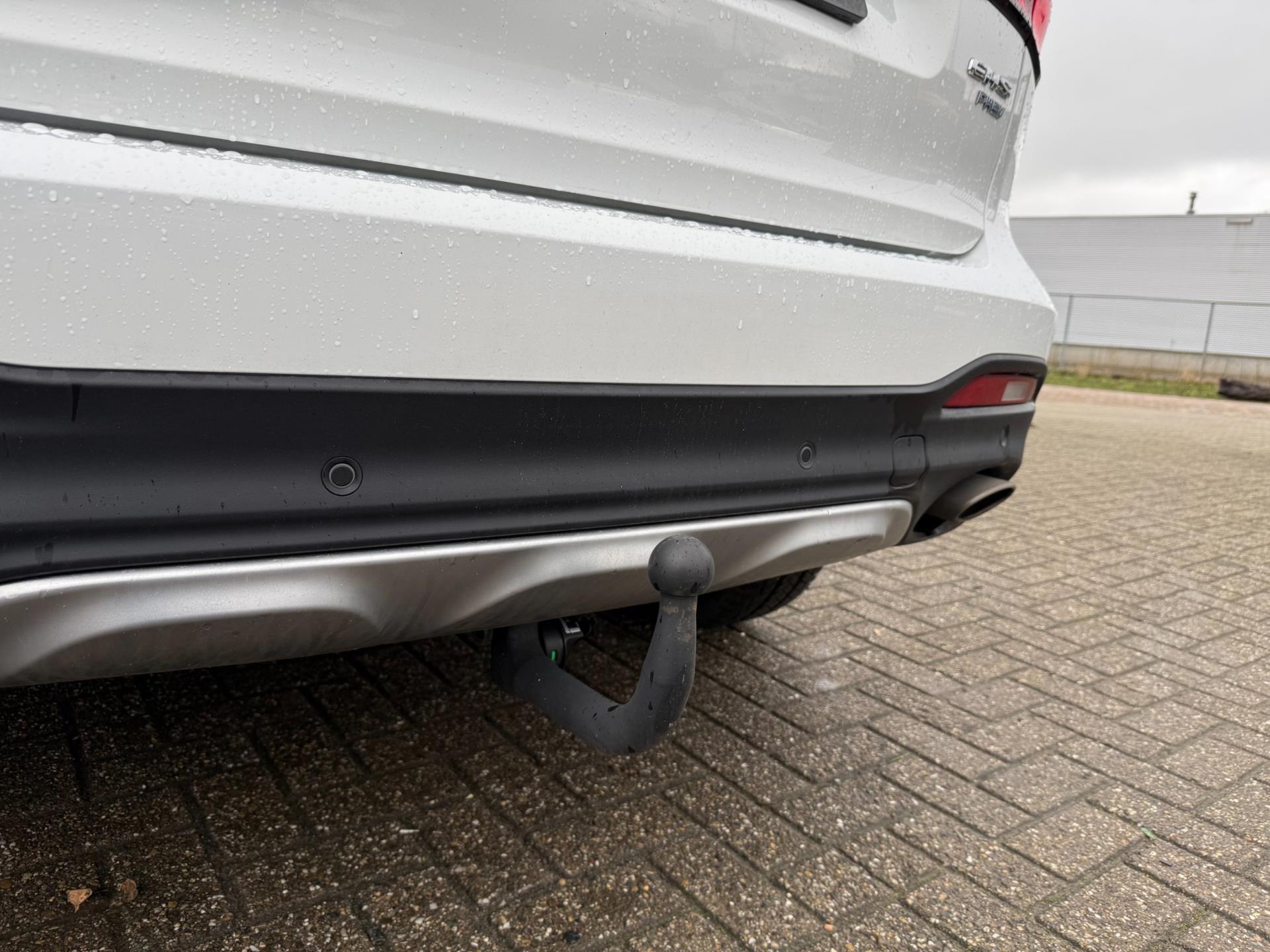 Foto van MG MG Ehs Plug-in Hybrid