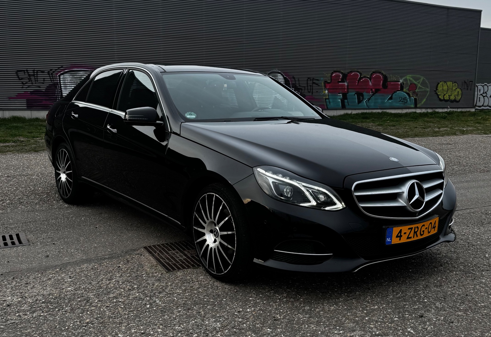 Foto van Mercedes-Benz E 200 Bluetec
