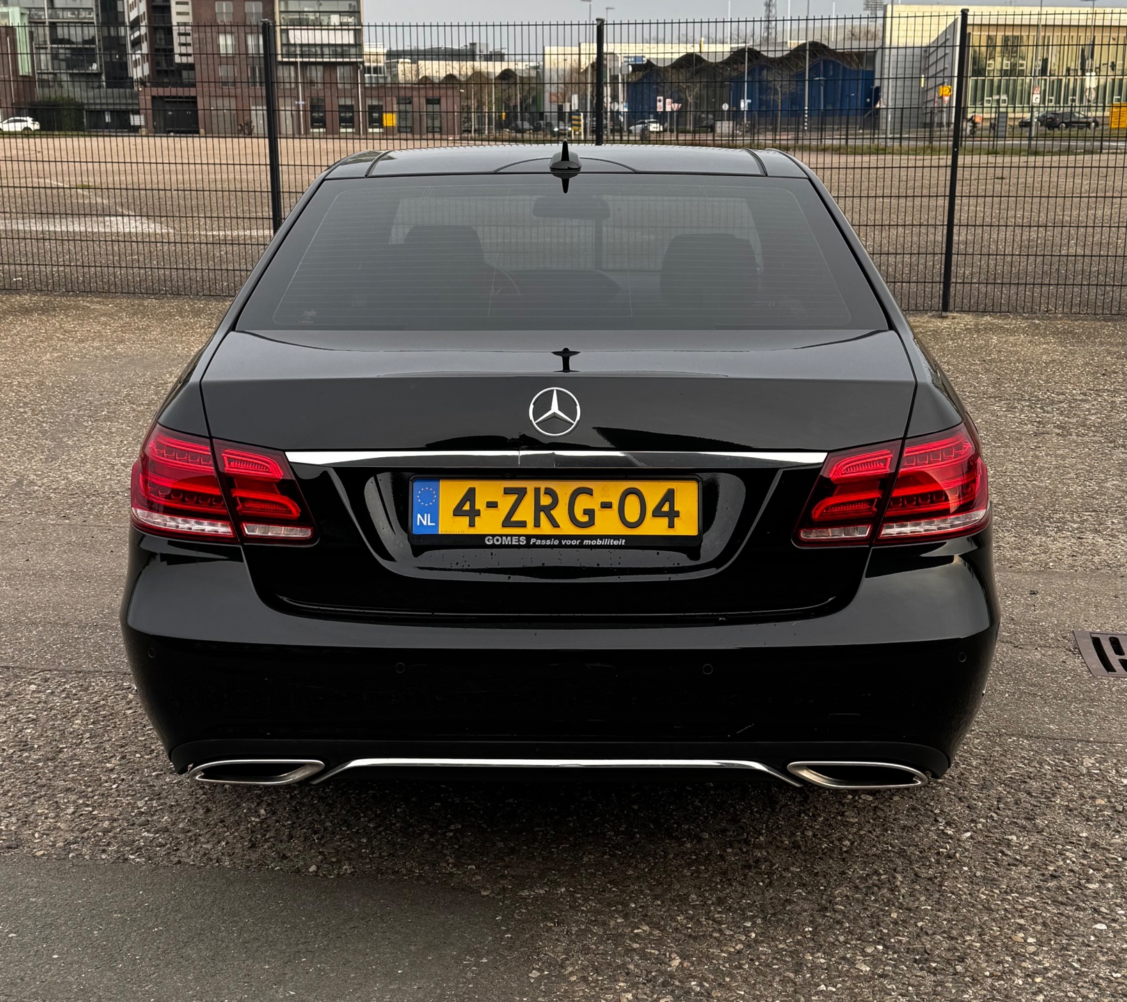 Foto van Mercedes-Benz E 200 Bluetec