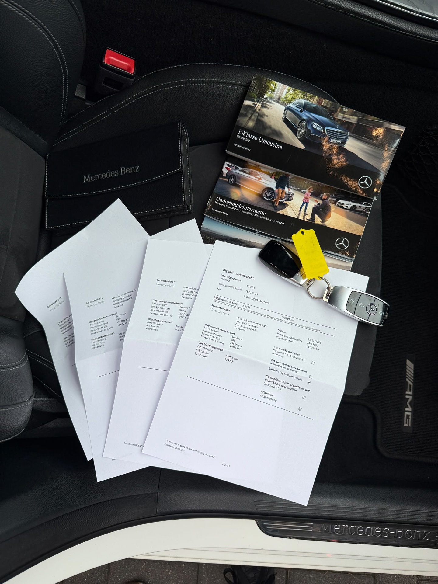 Foto van Mercedes-Benz E 220 D