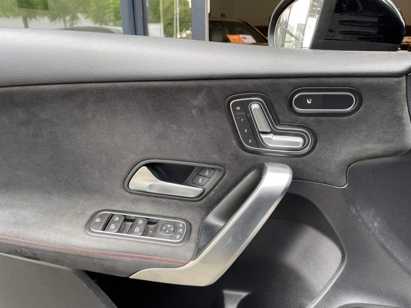 Foto van Mercedes-Benz A 220