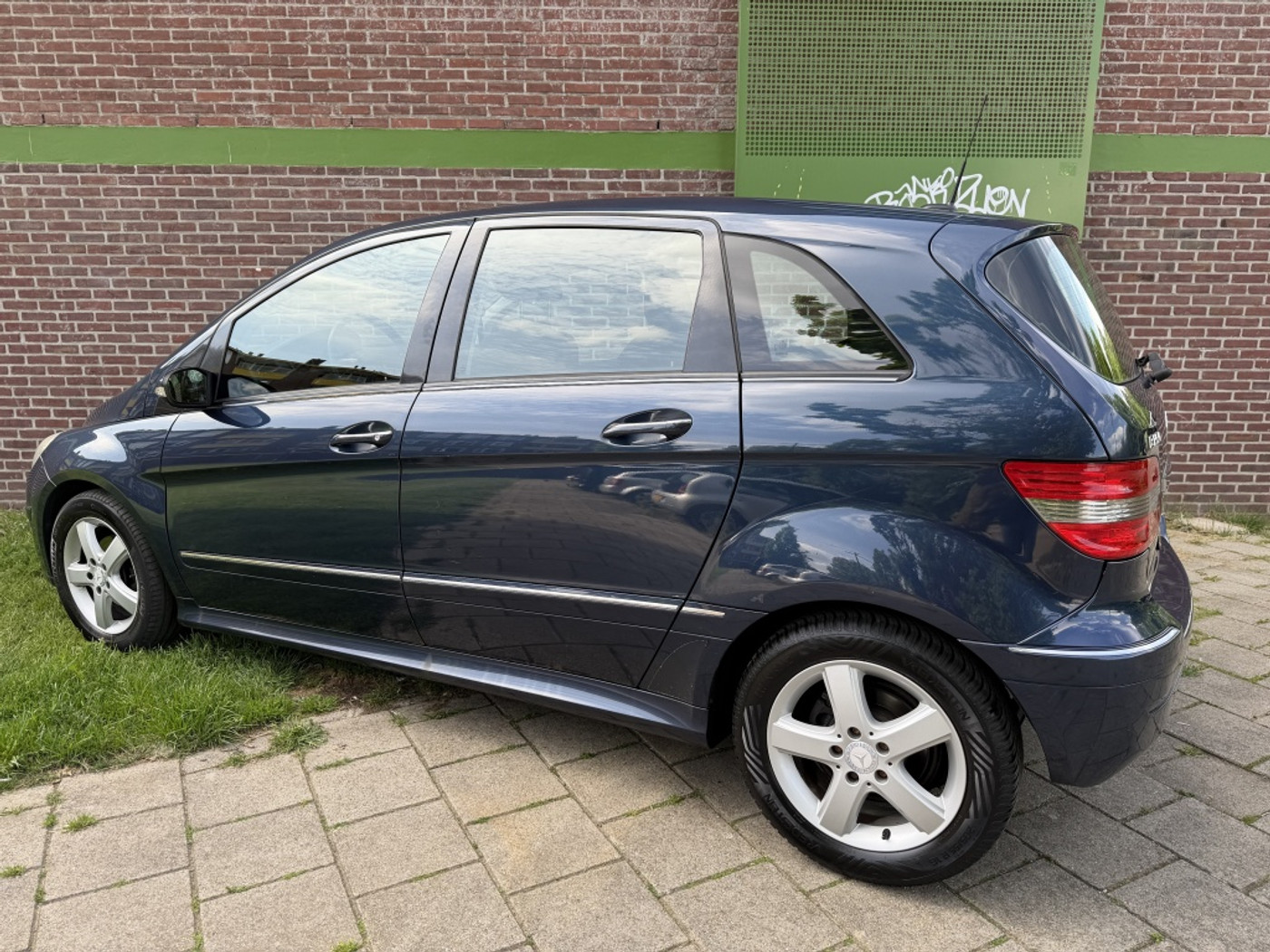 Foto van Mercedes-Benz B 150