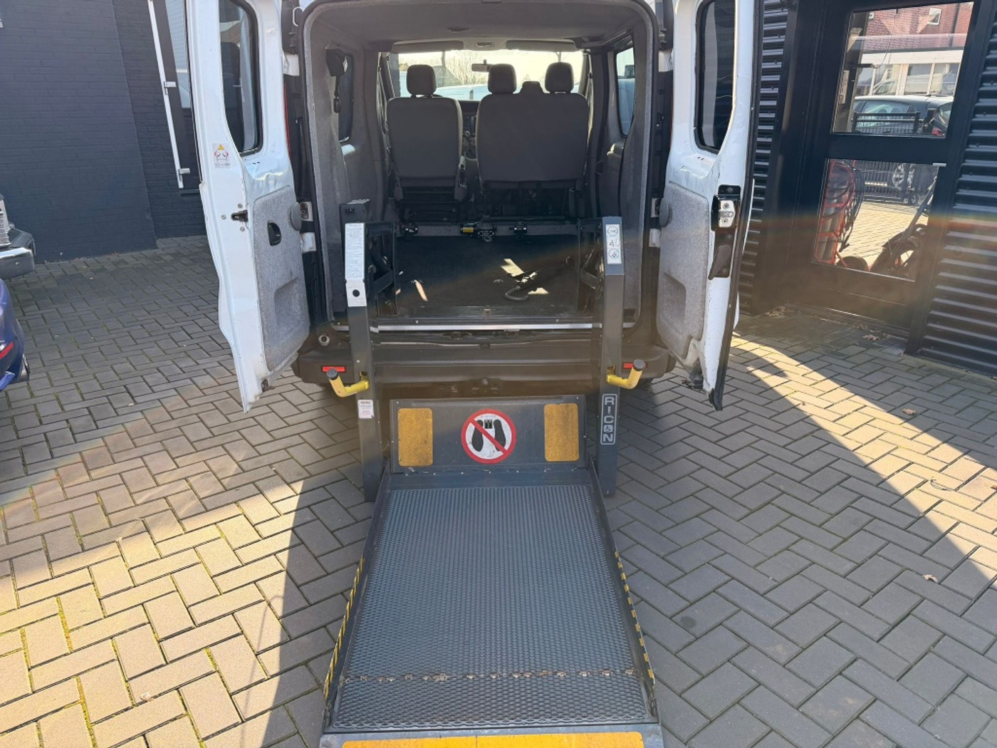 Foto van Renault Trafic T27 L1/h1 2.0 Dci 66kw E4