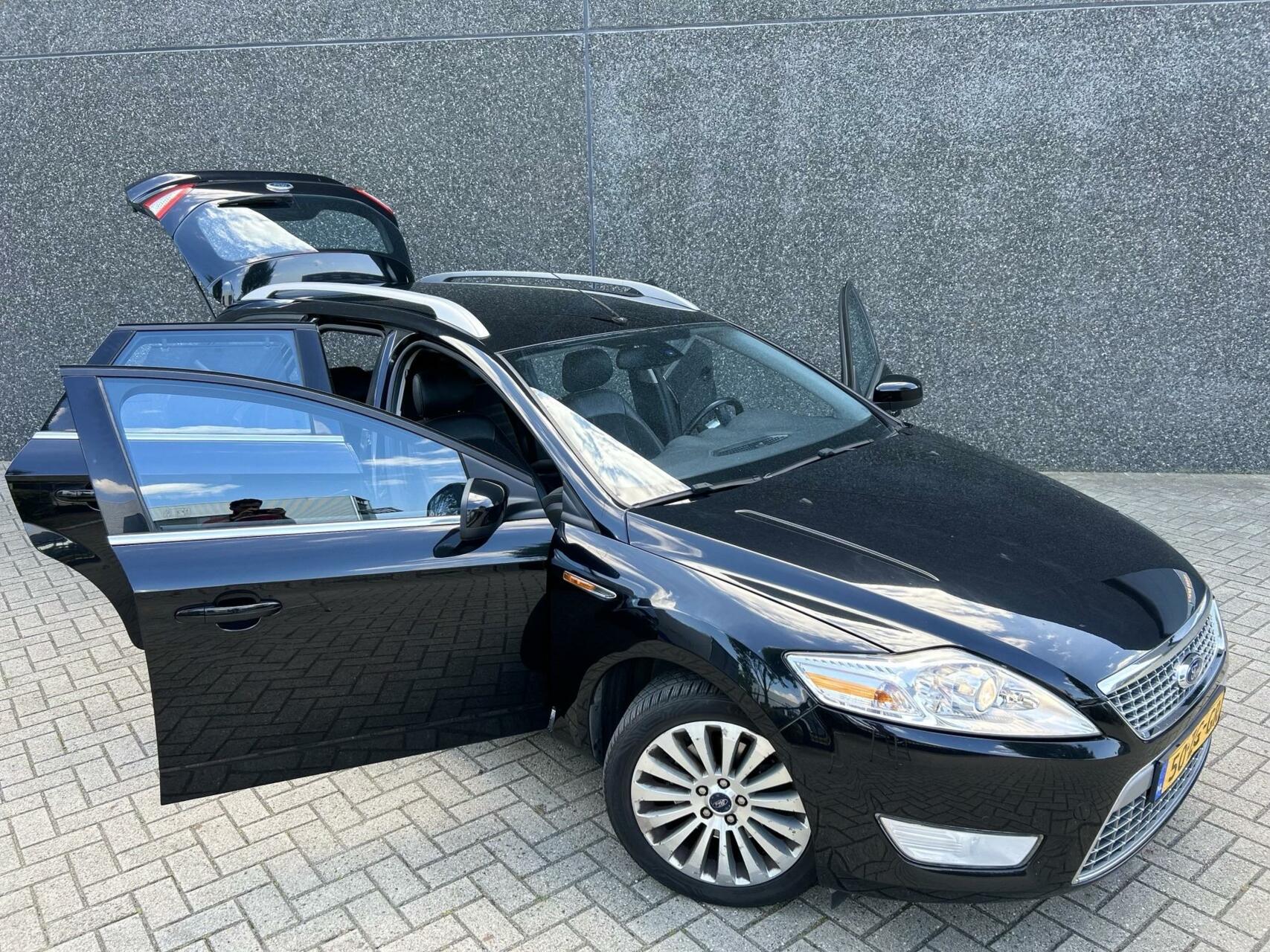Foto van Ford Mondeo Wagon