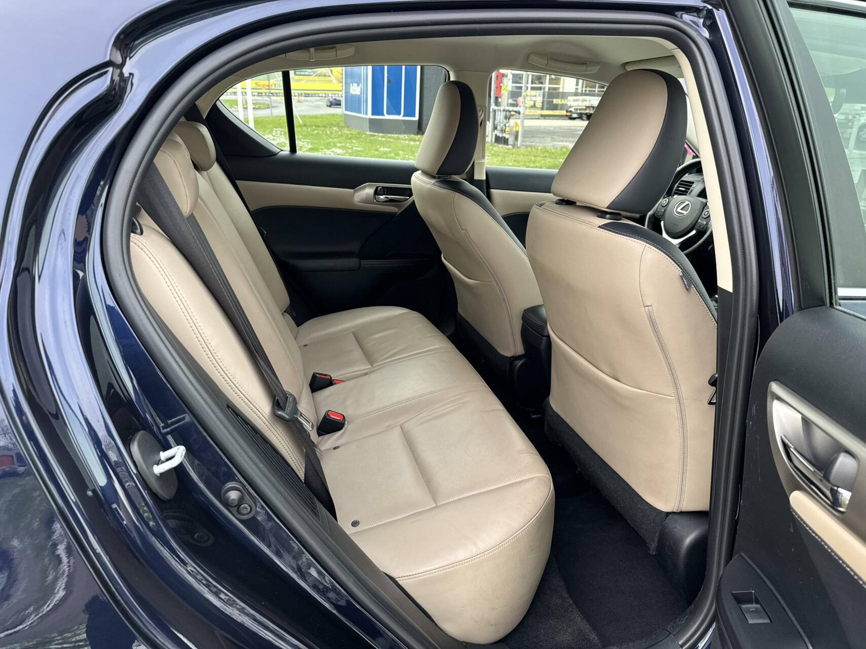 Foto van Lexus CT