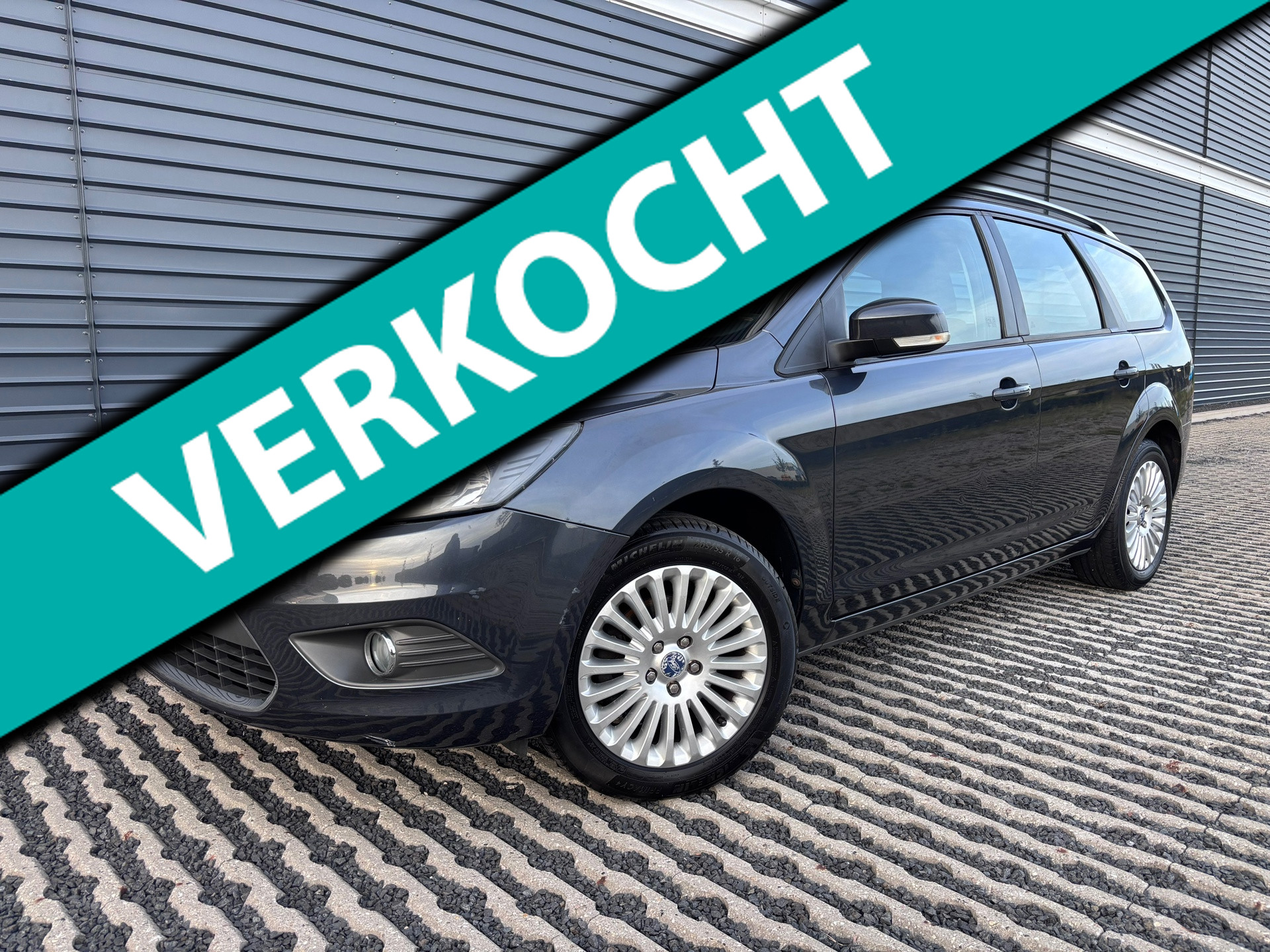 Ford Focus 1.6 Titanium | Navigatie | Climate Control 2009 - voorkant