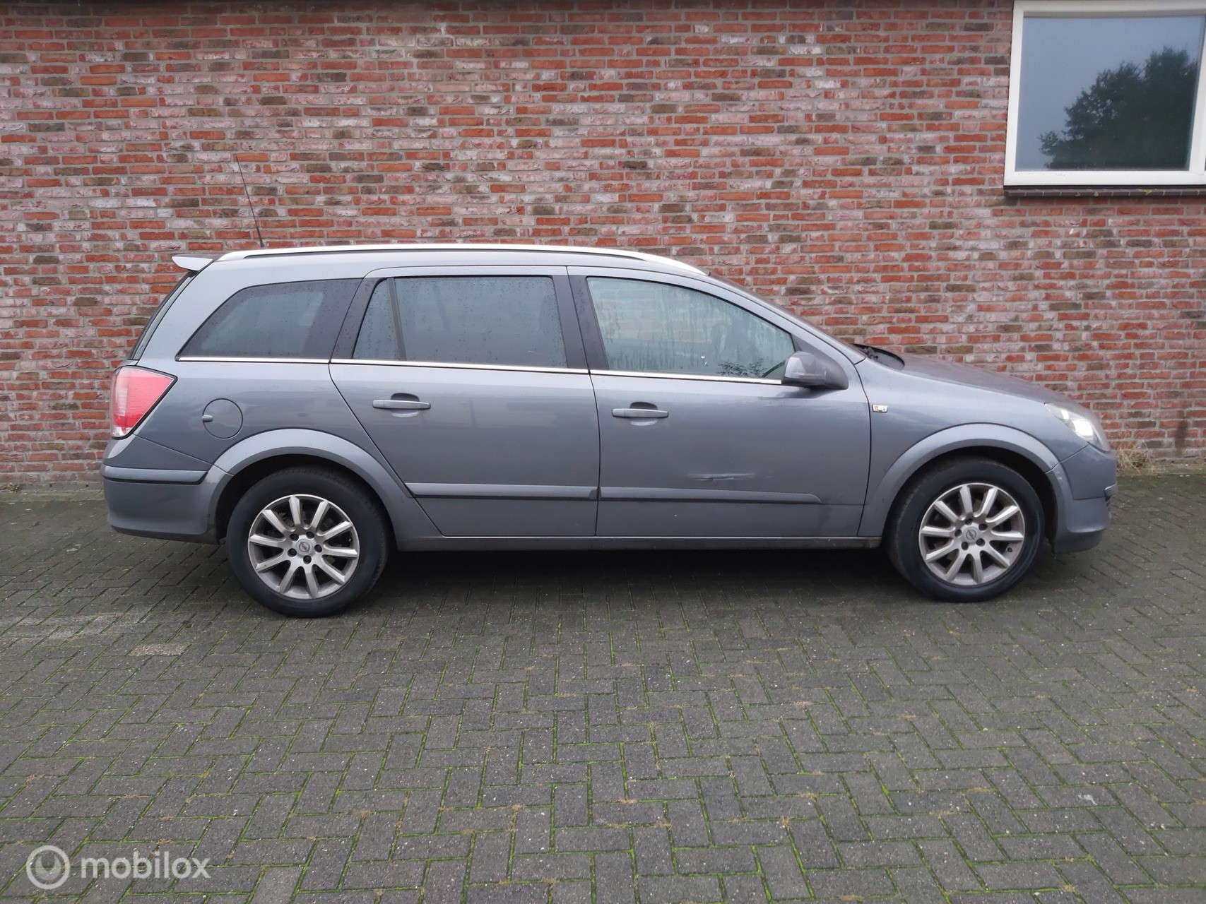 Foto van Opel Astra Wagon