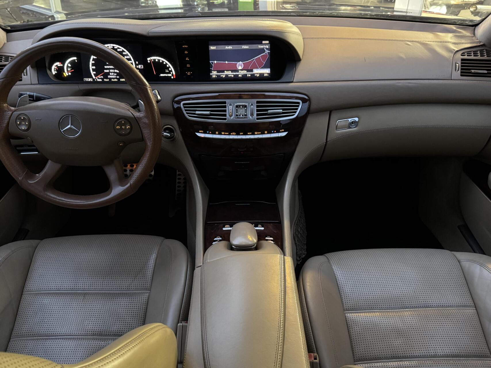 Foto van Mercedes-Benz CL 63 AMG