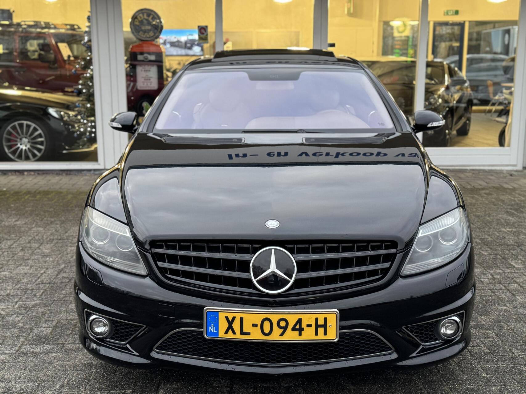 Foto van Mercedes-Benz CL 63 AMG