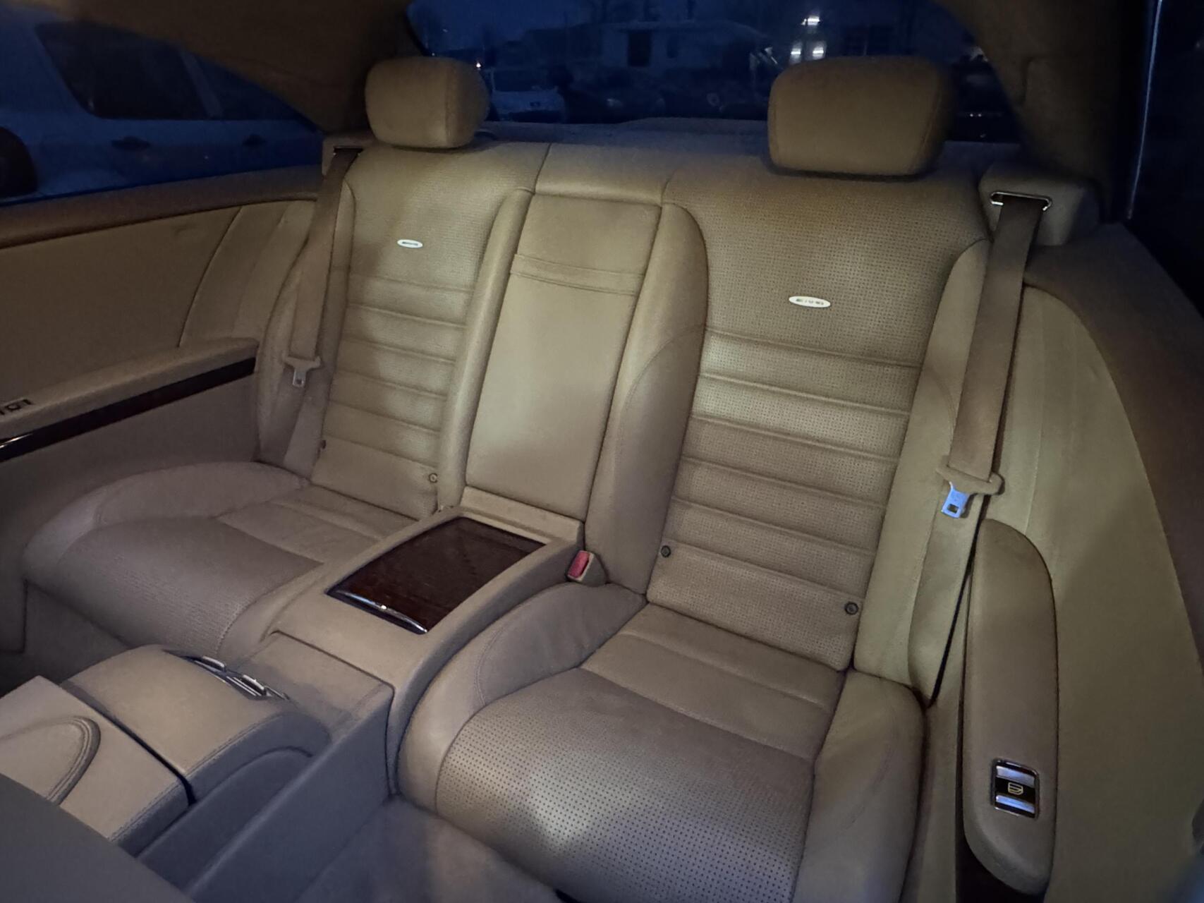Foto van Mercedes-Benz CL 63 AMG