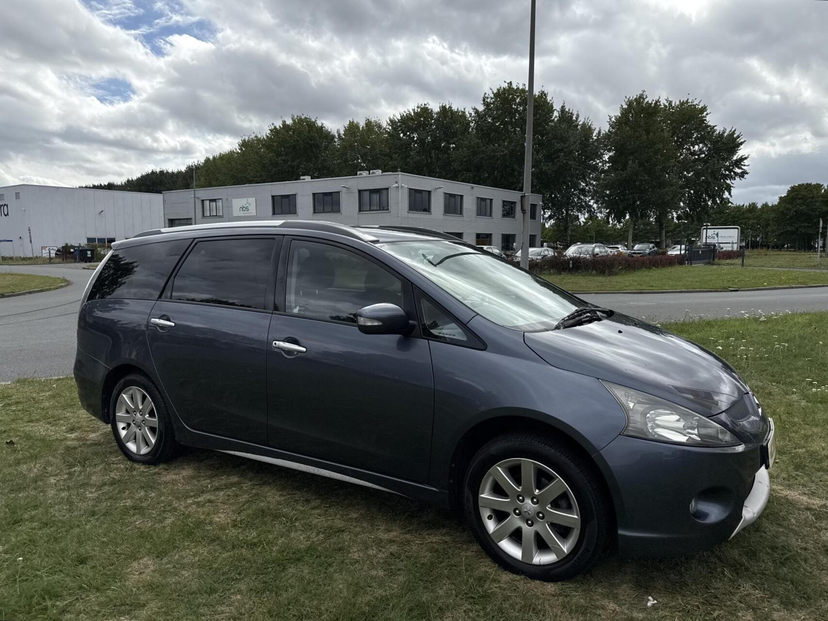 Foto van Mitsubishi Grandis