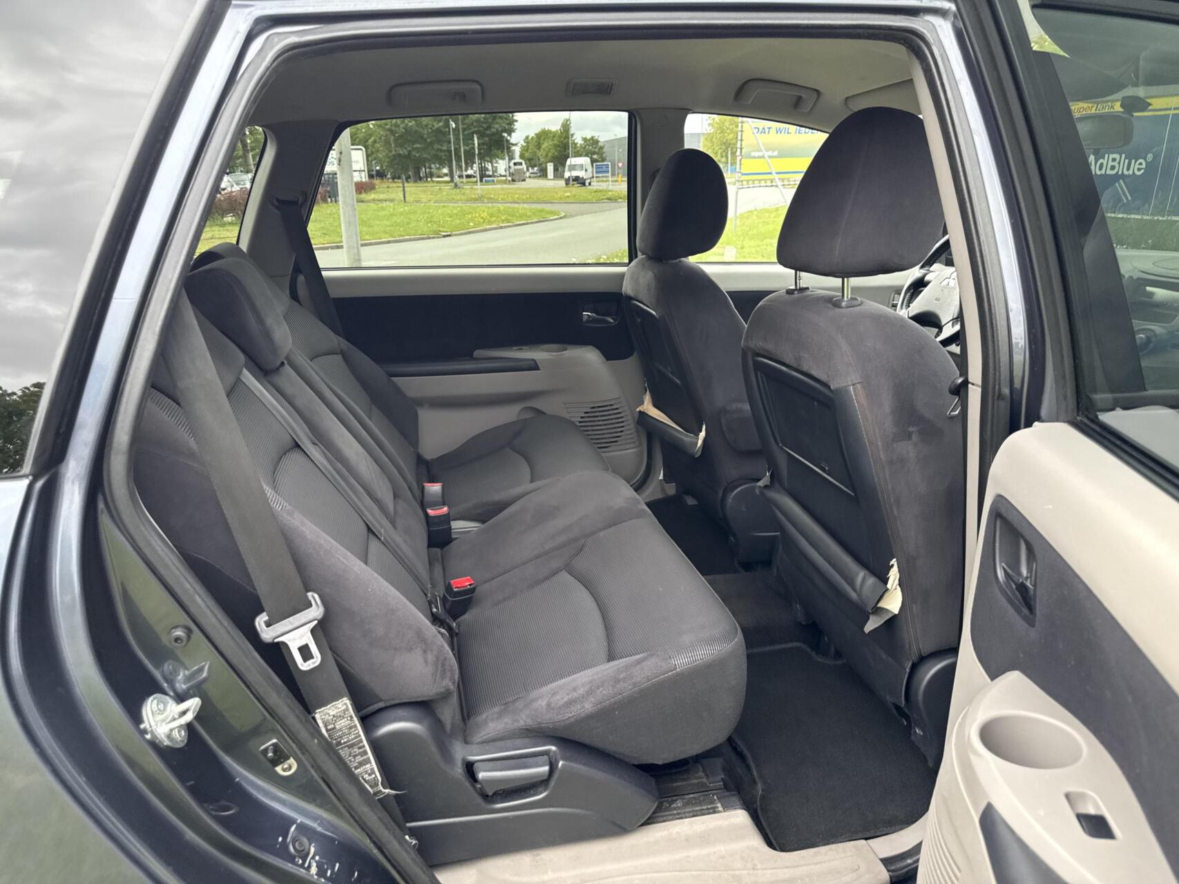 Foto van Mitsubishi Grandis
