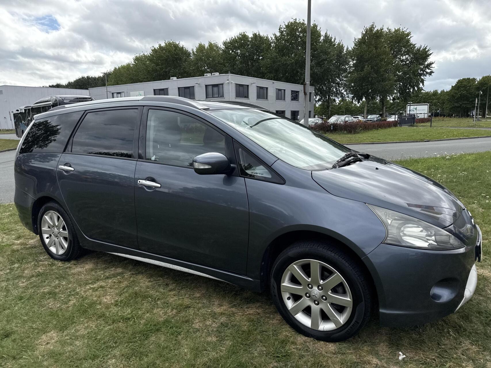 Foto van Mitsubishi Grandis