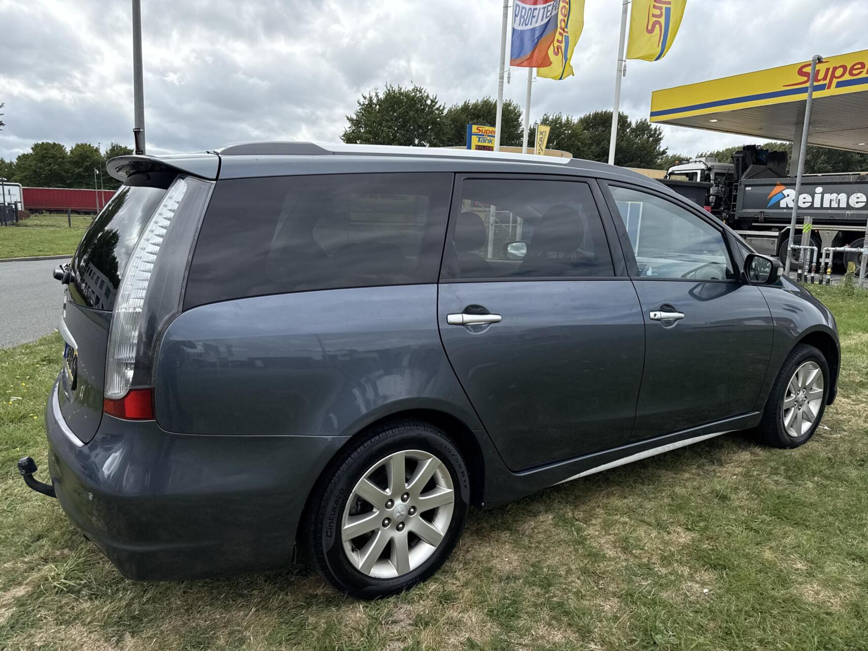 Foto van Mitsubishi Grandis