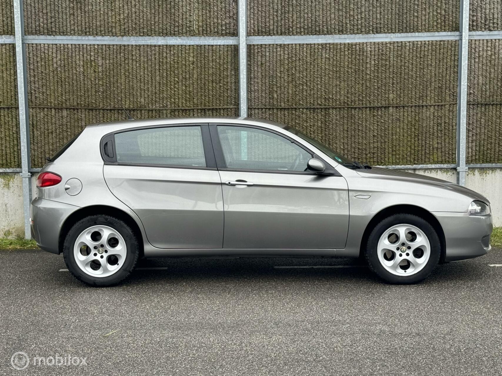 Foto van Alfa Romeo 147