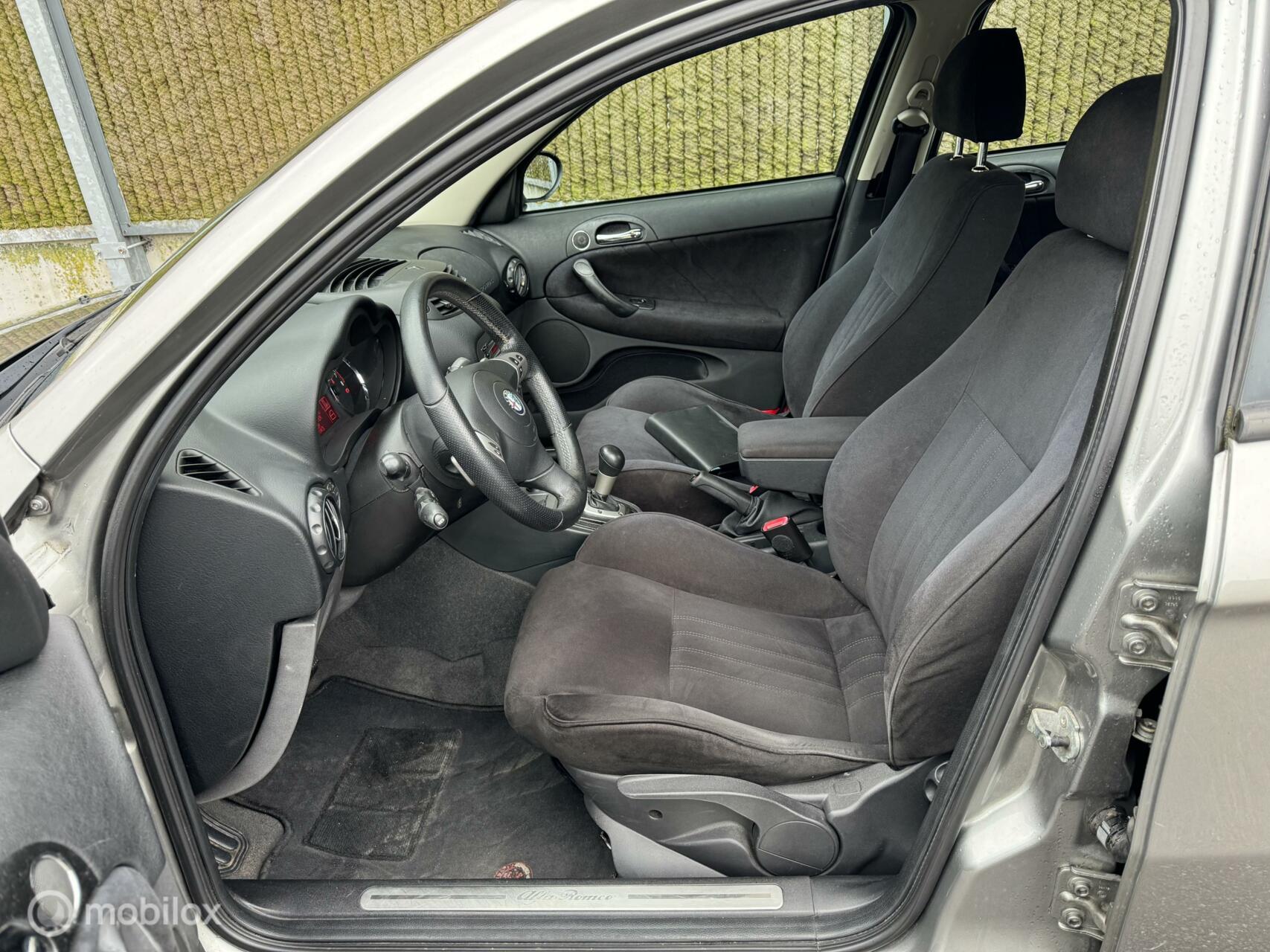 Foto van Alfa Romeo 147