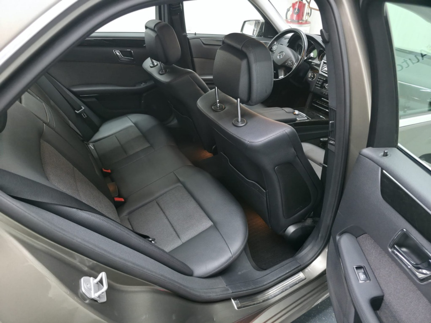 Foto van Mercedes-Benz E 350 Cgi