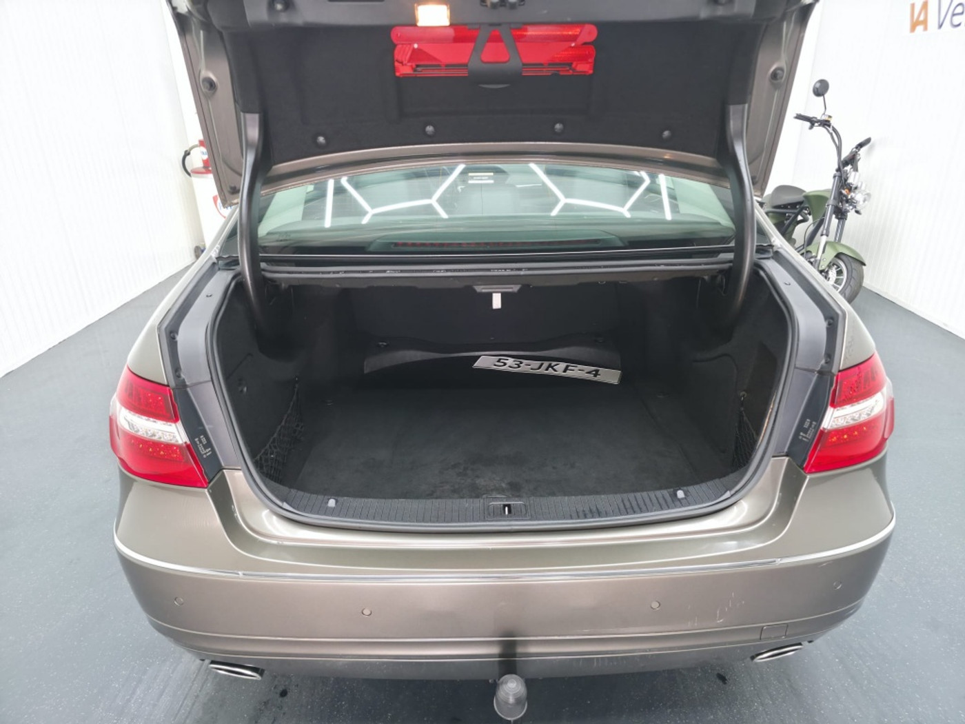 Foto van Mercedes-Benz E 350 Cgi