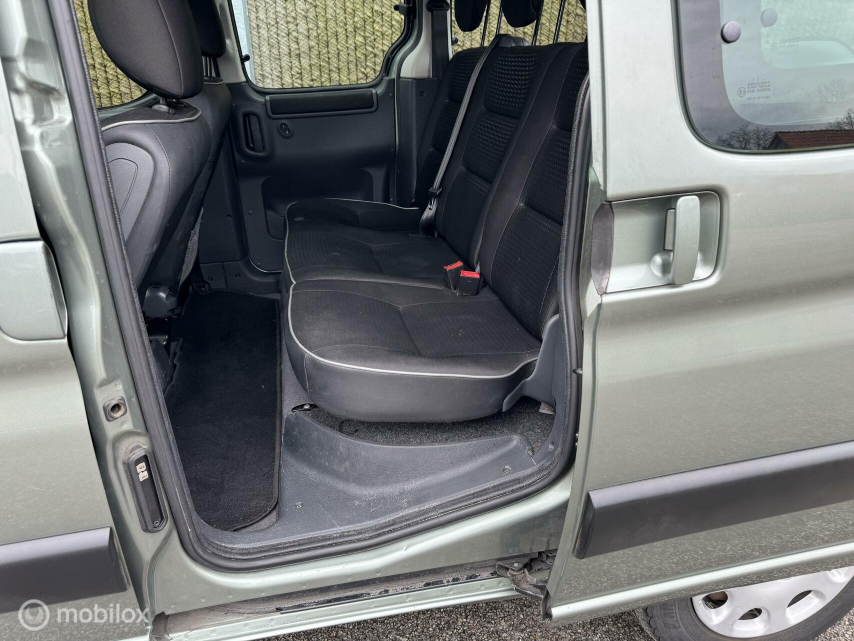 Foto van Peugeot Partner MPV