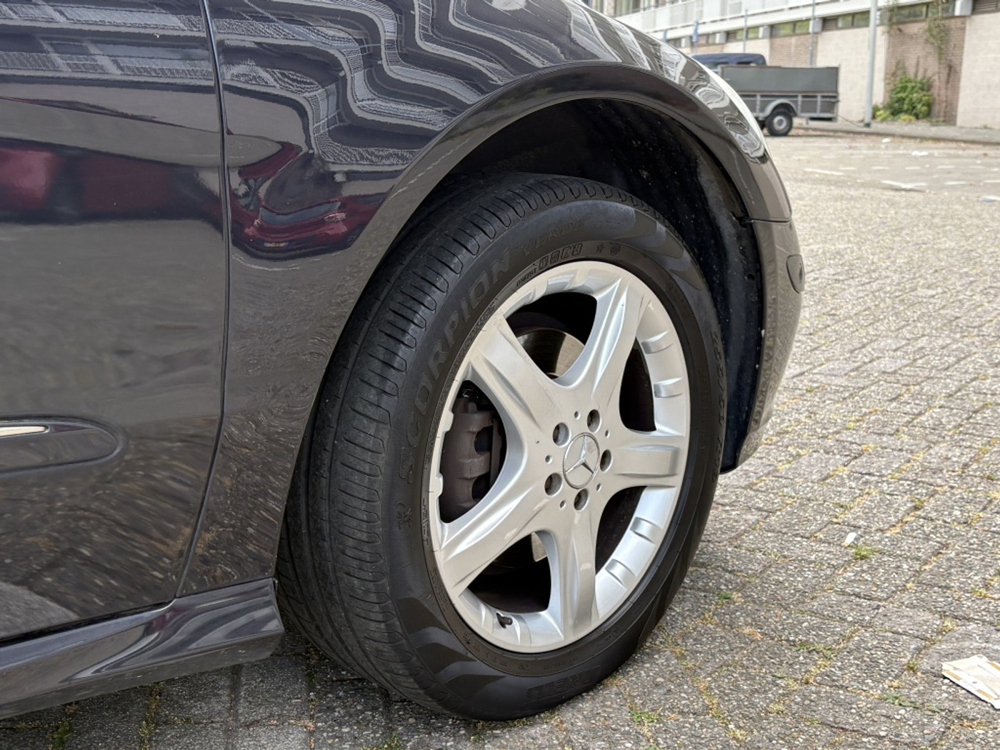 Foto van Mercedes-Benz R 350 4Matic