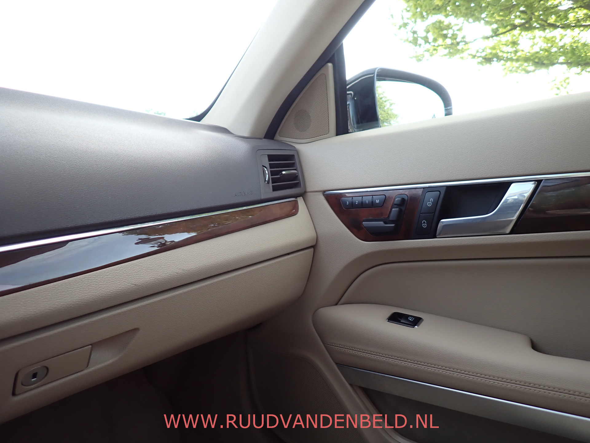 Foto van Mercedes-Benz E 250 Cgi