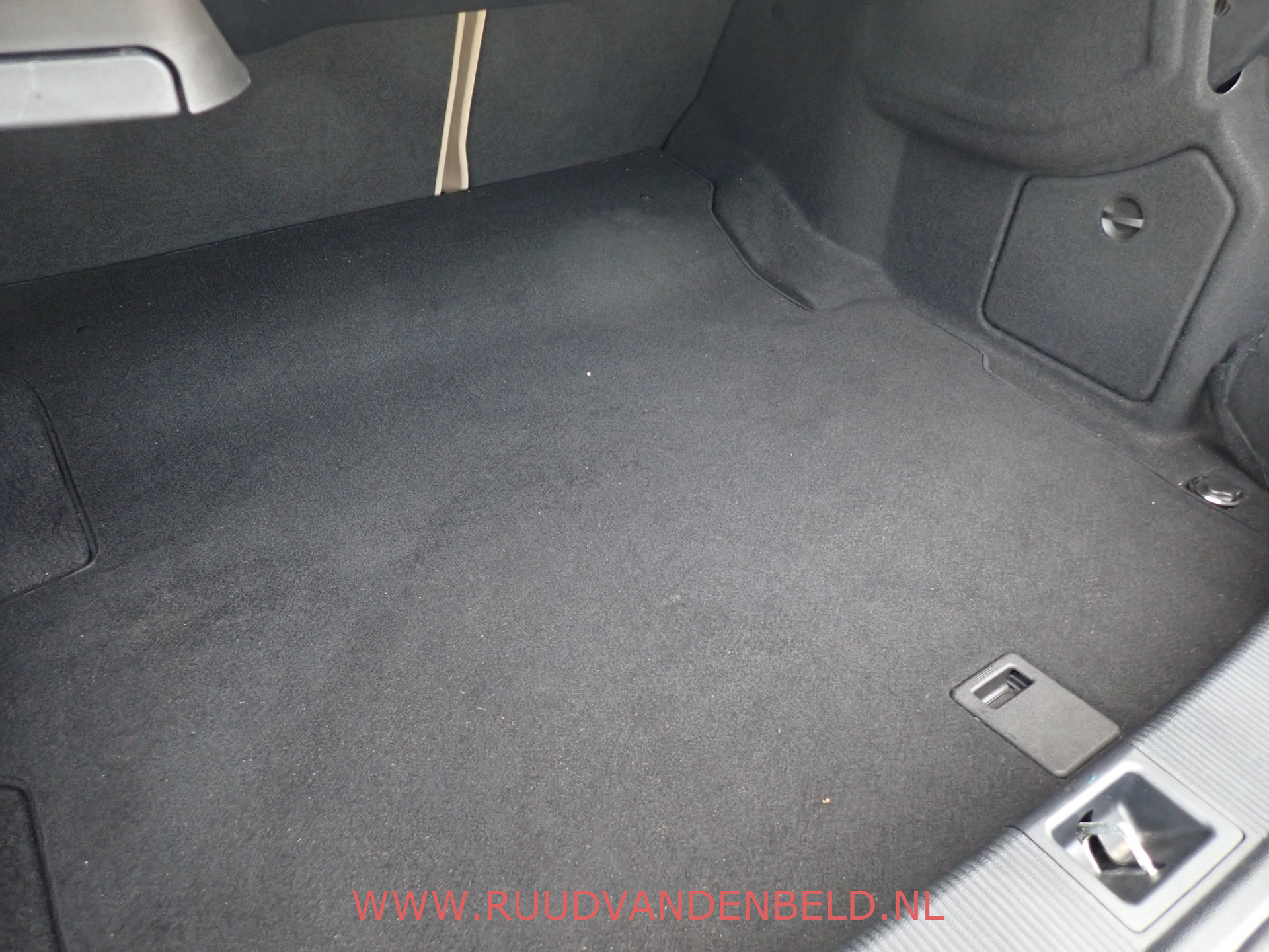 Foto van Mercedes-Benz E 250 Cgi
