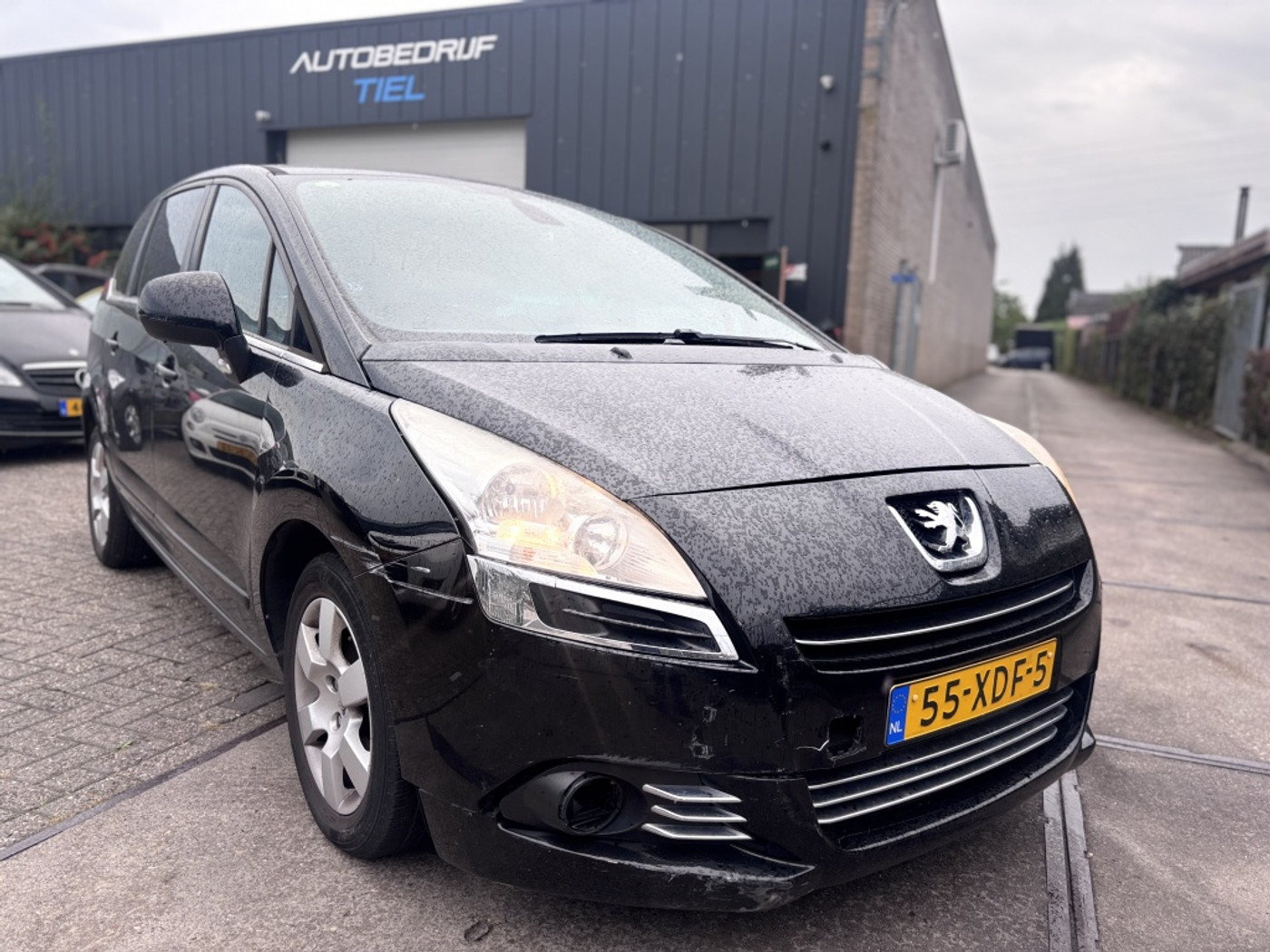 Foto van Peugeot 5008