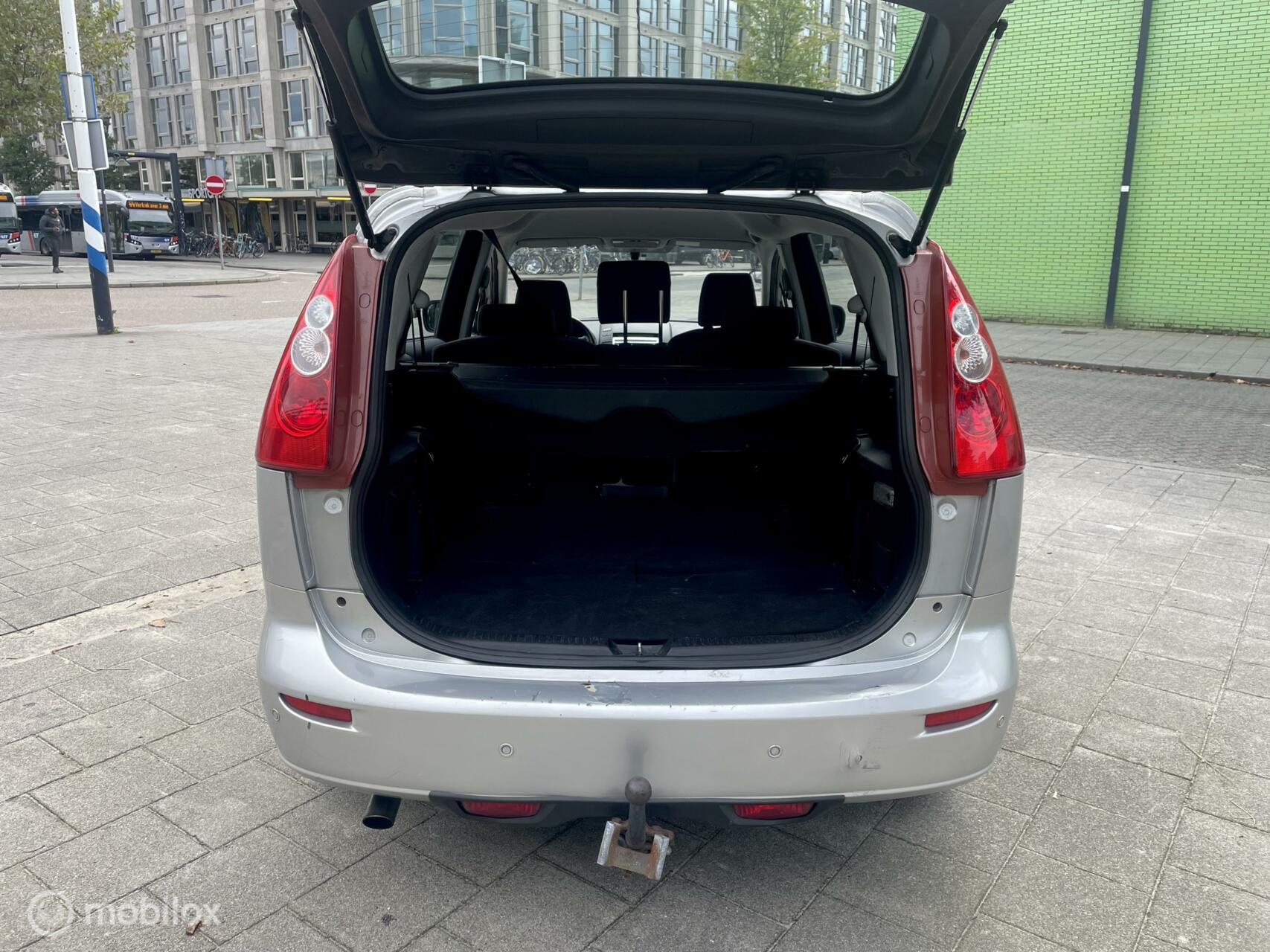 Foto van Mazda 5