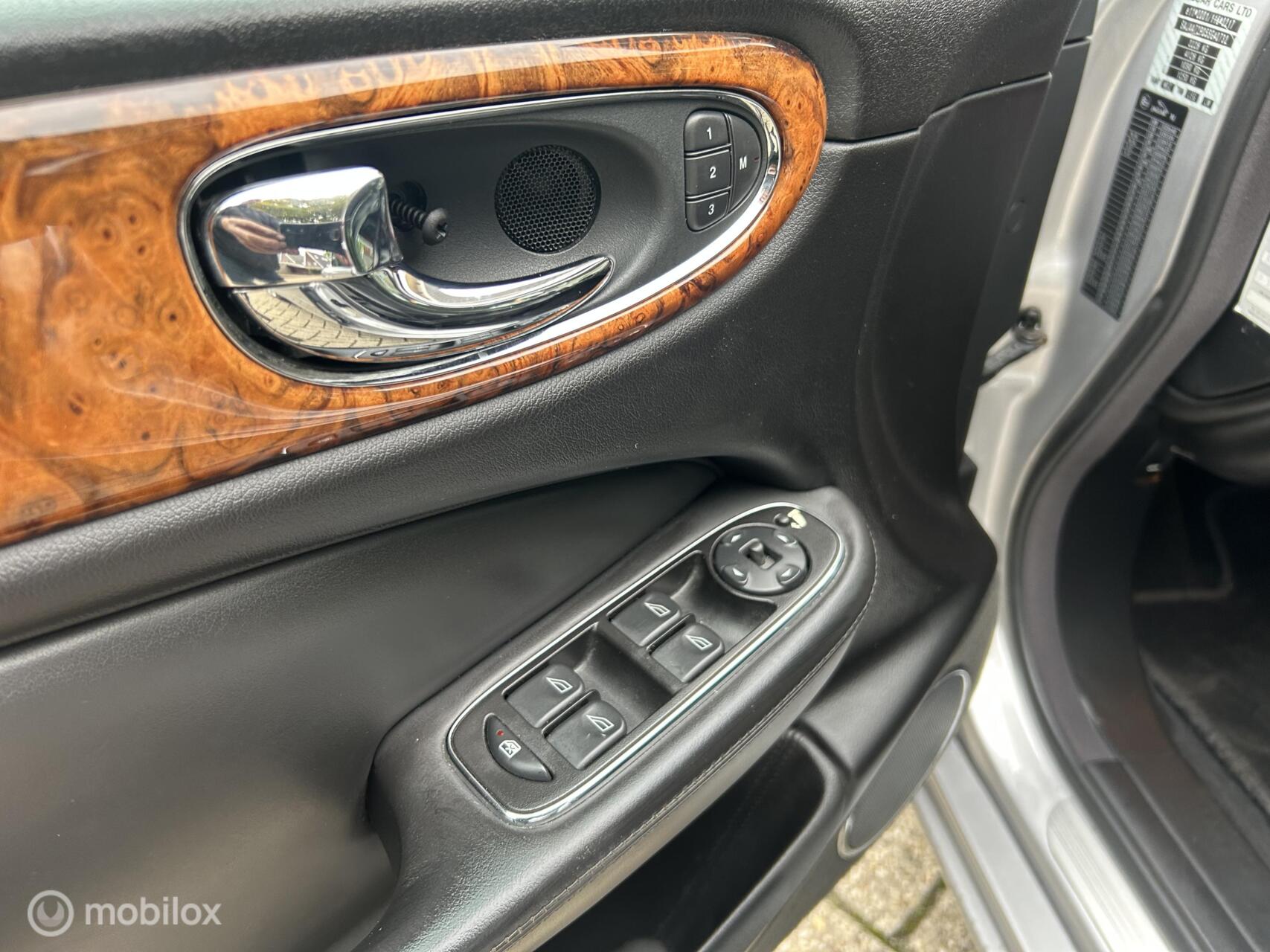 Foto van Jaguar XJ
