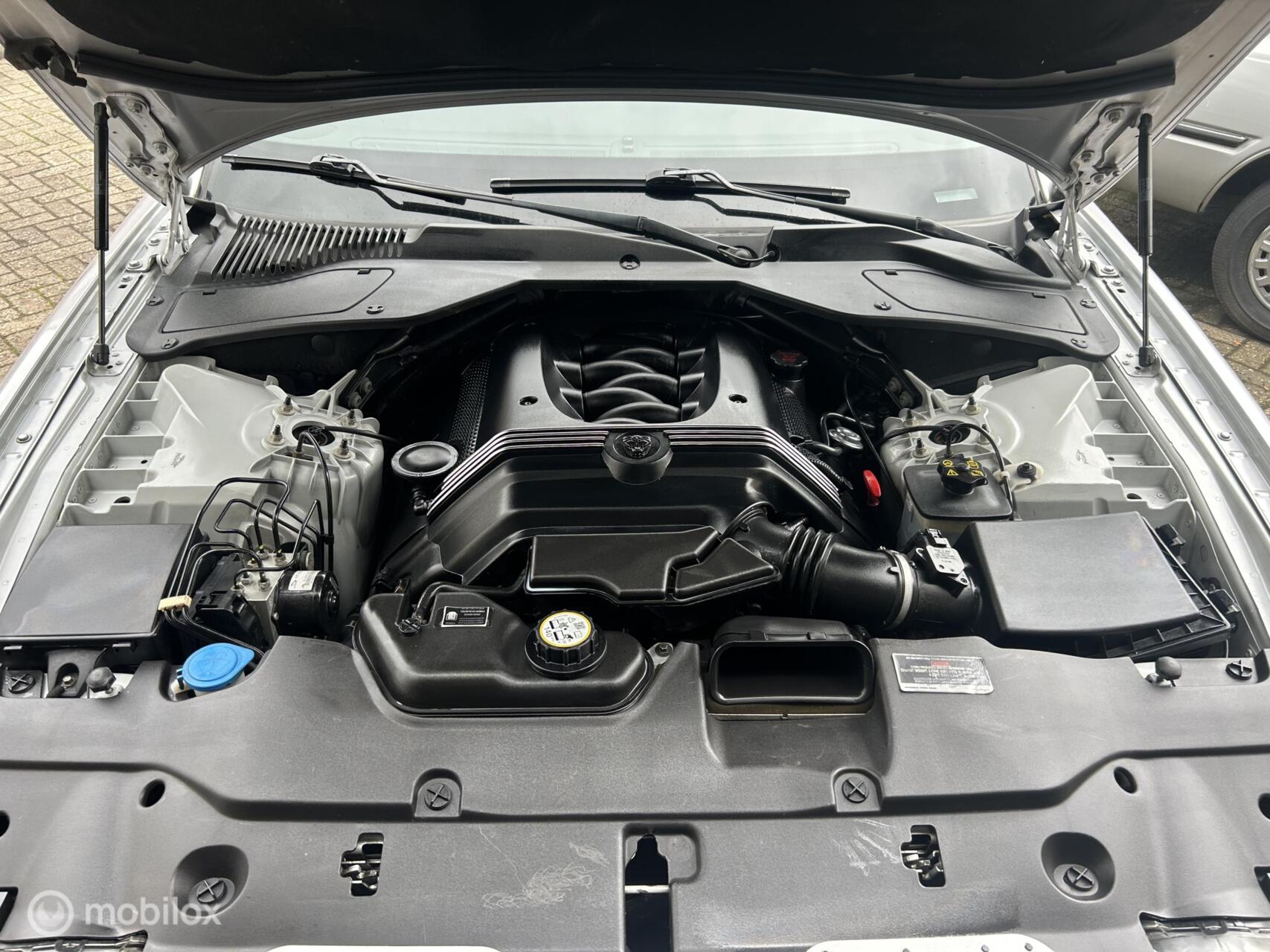 Foto van Jaguar XJ