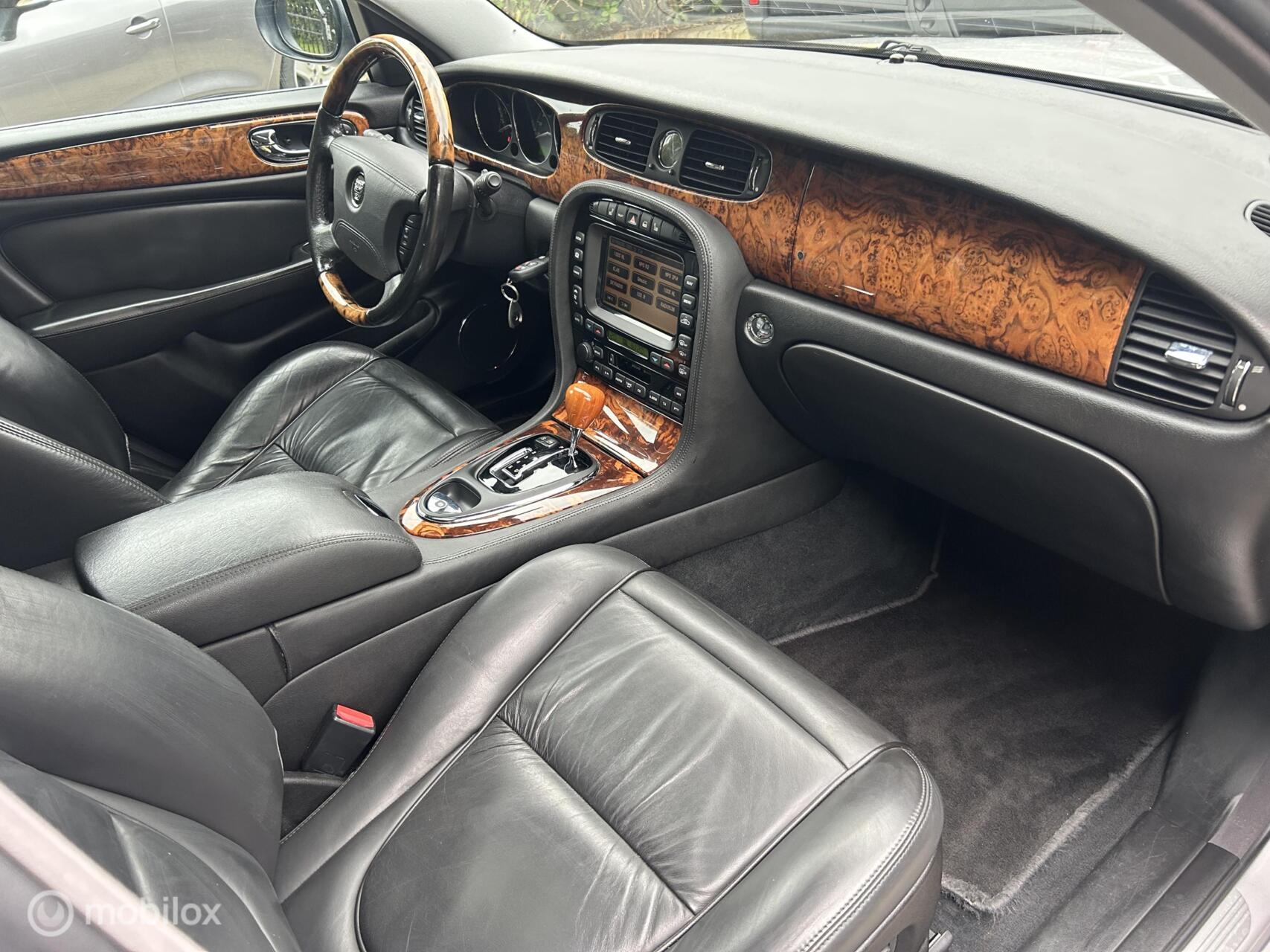 Foto van Jaguar XJ
