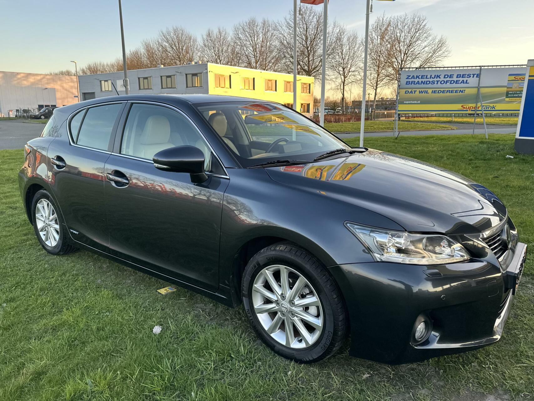 Foto van Lexus CT