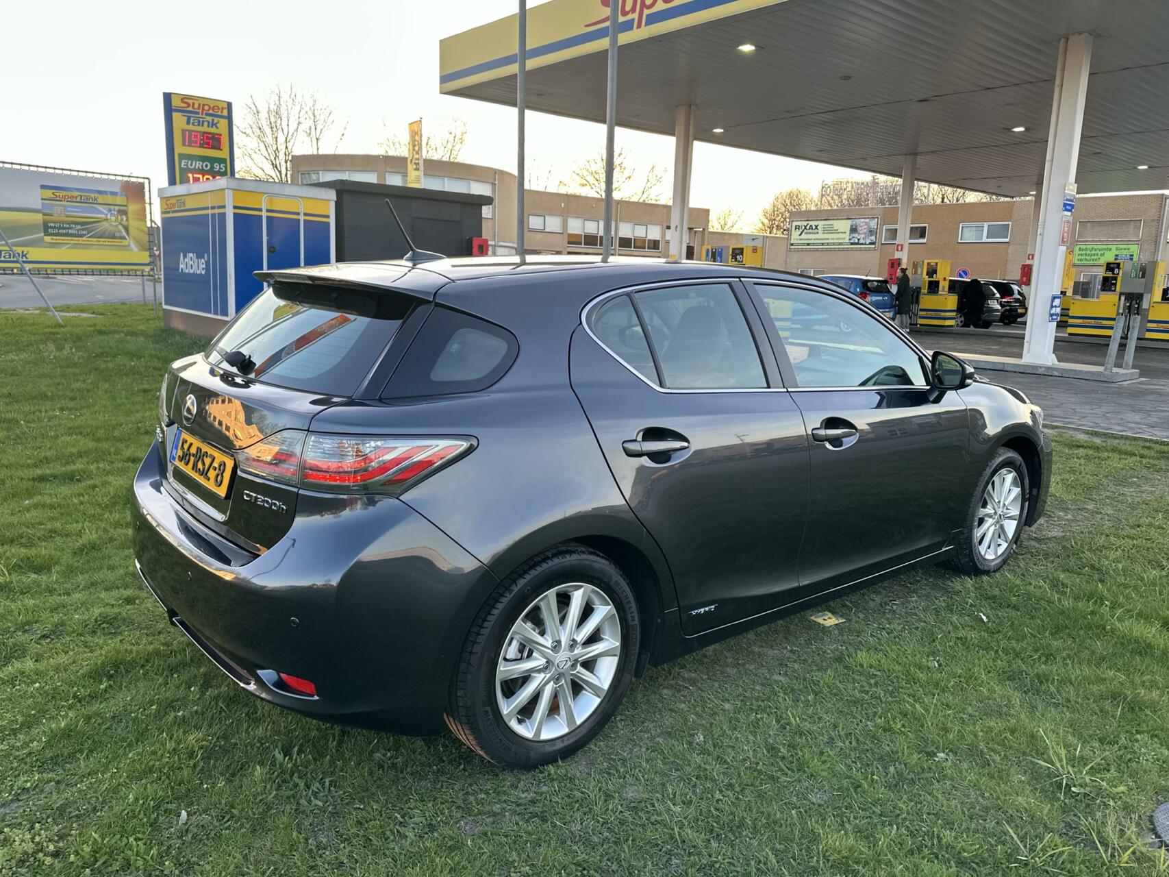 Foto van Lexus CT