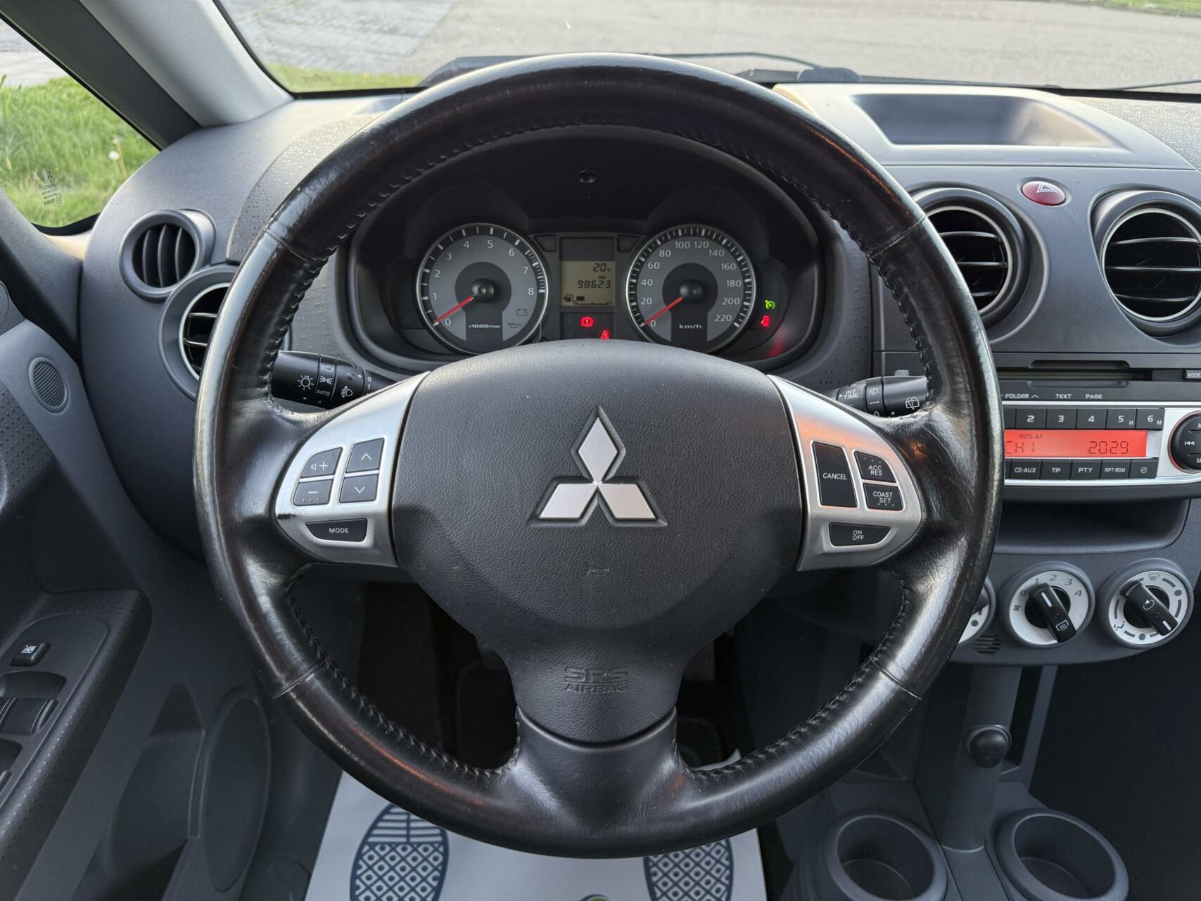 Foto van Mitsubishi Colt
