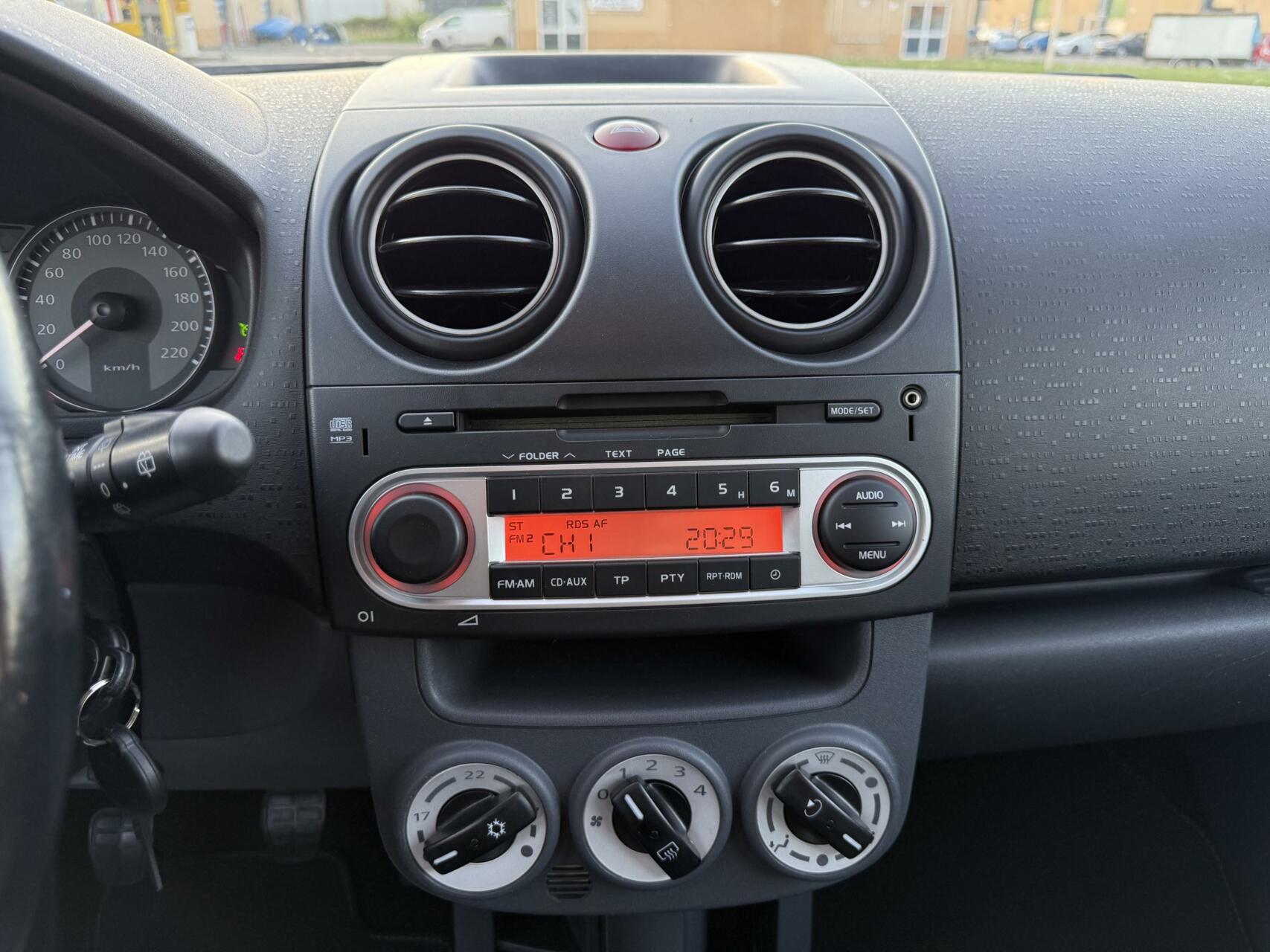 Foto van Mitsubishi Colt