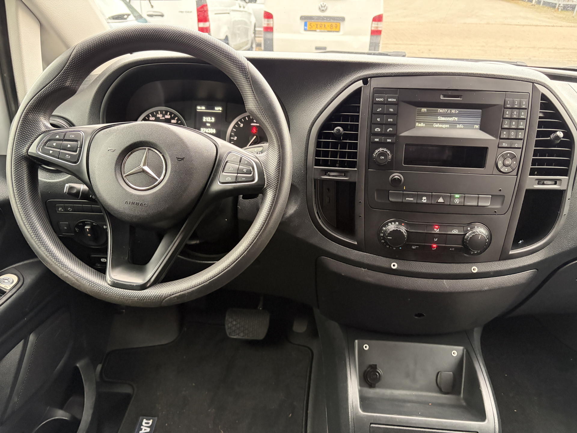 Foto van Mercedes-Benz Vito Tourer