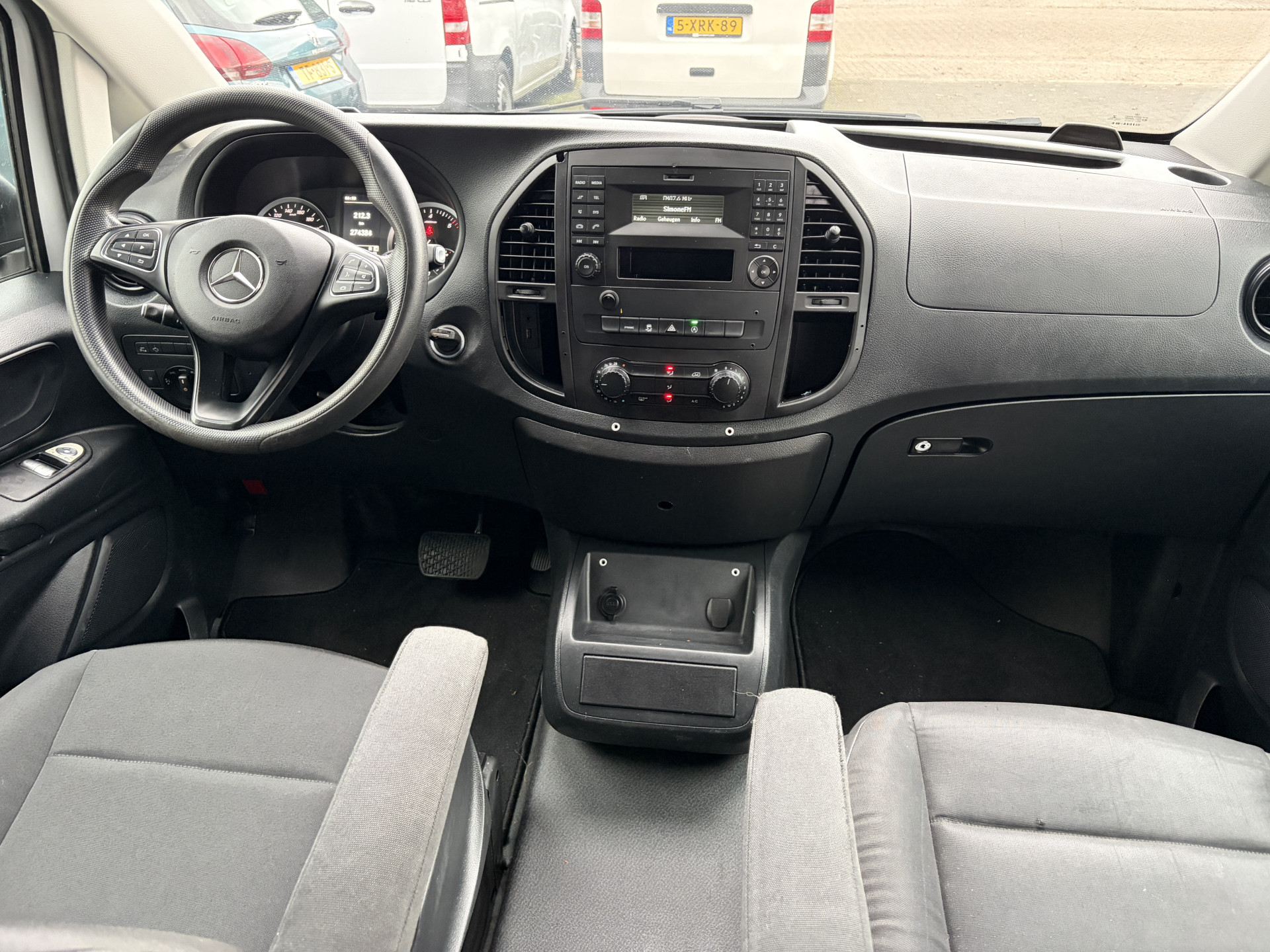 Foto van Mercedes-Benz Vito Tourer