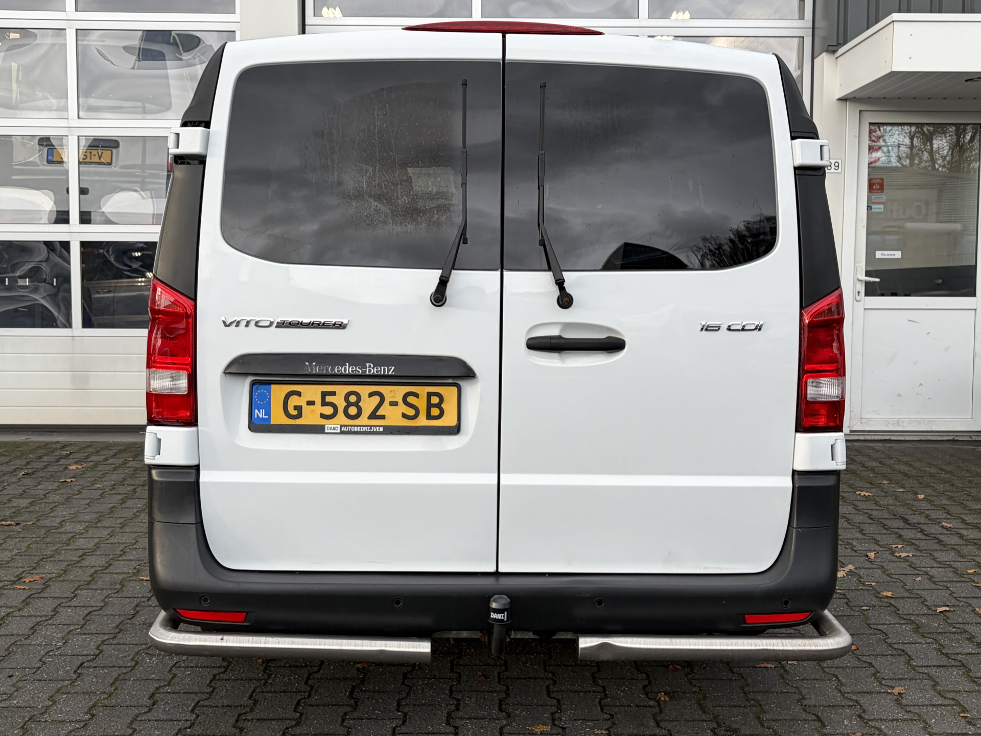 Foto van Mercedes-Benz Vito Tourer