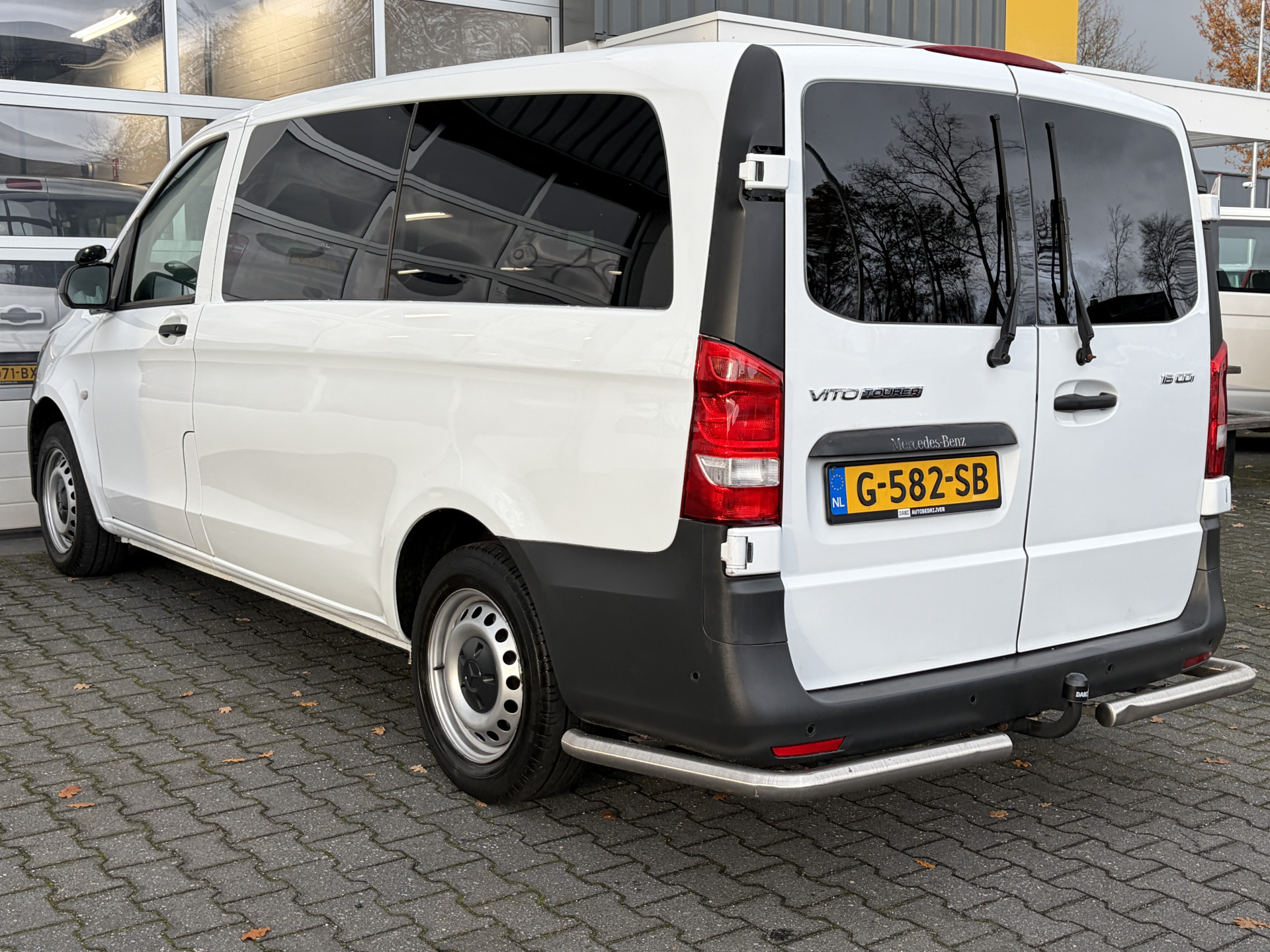 Foto van Mercedes-Benz Vito Tourer