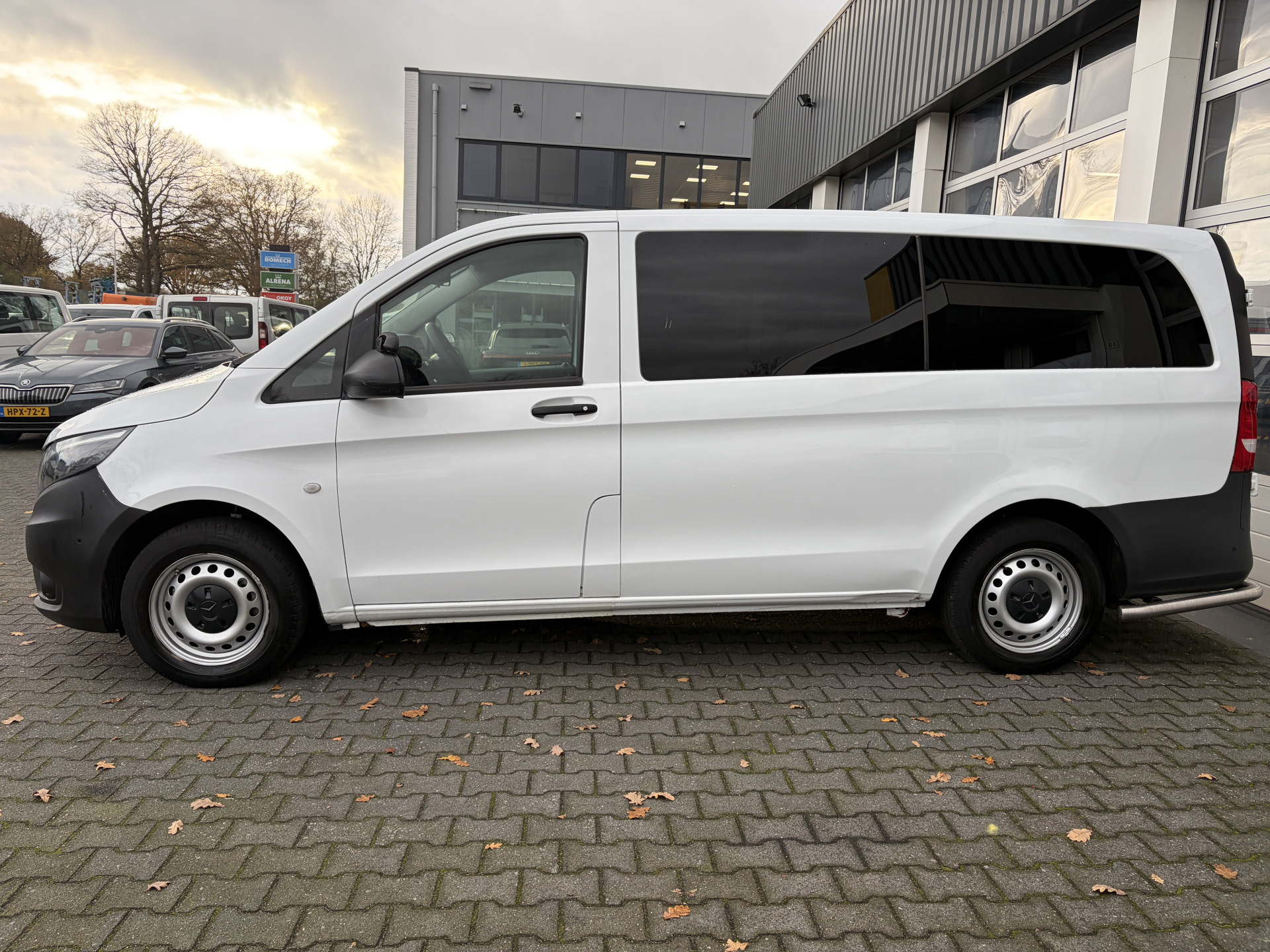 Foto van Mercedes-Benz Vito Tourer