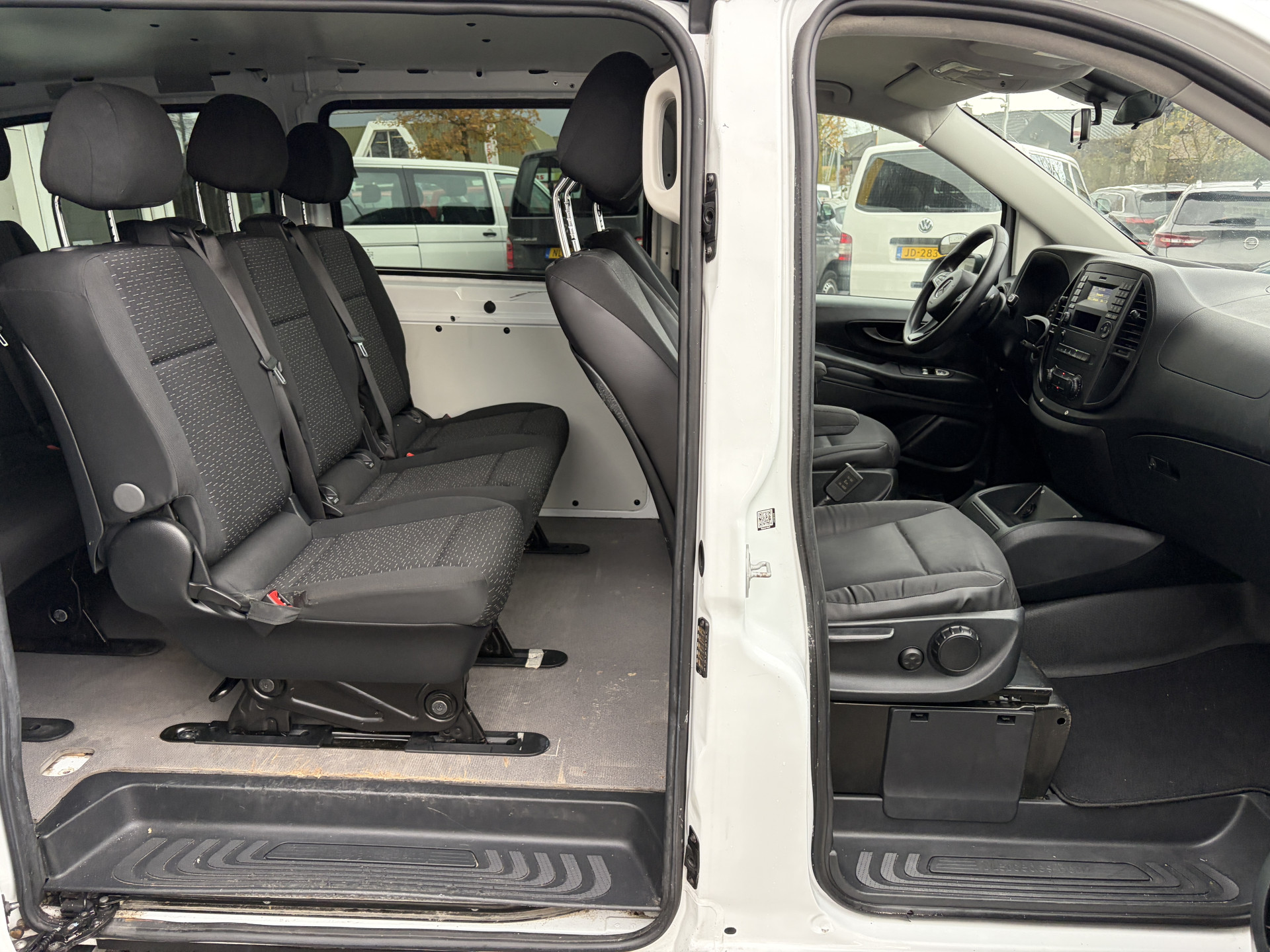 Foto van Mercedes-Benz Vito Tourer