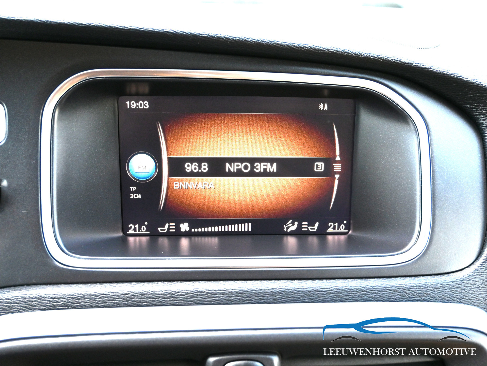Foto van Volvo V40 Cross Country