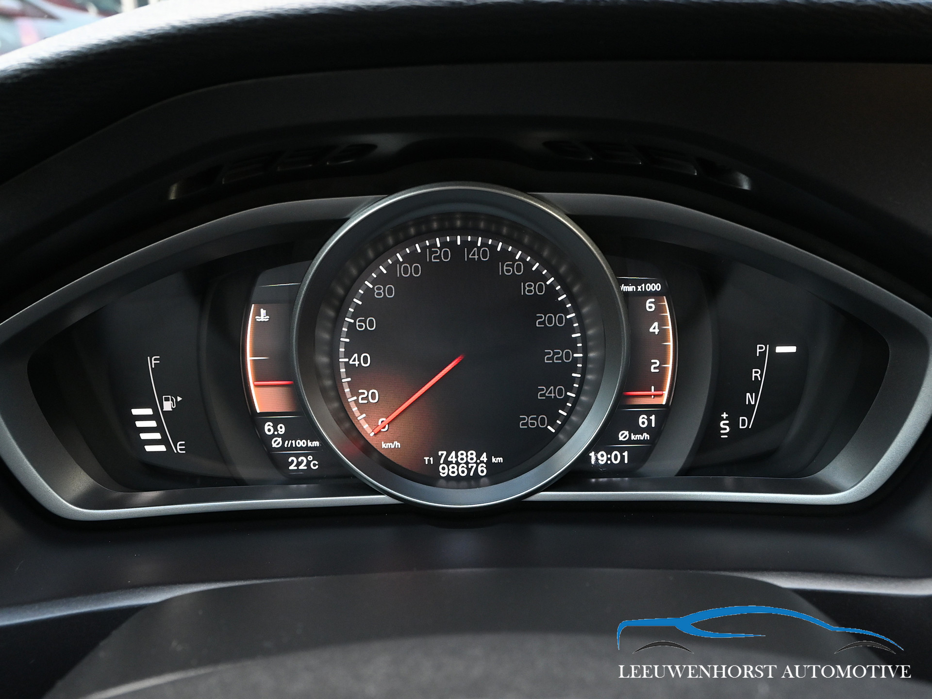 Foto van Volvo V40 Cross Country