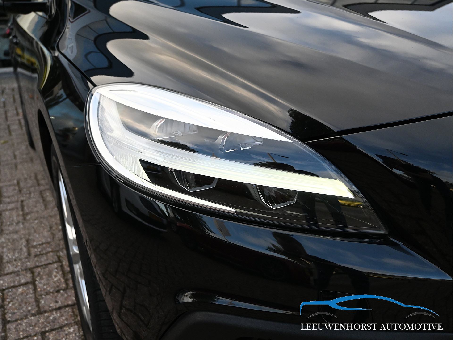 Foto van Volvo V40 Cross Country