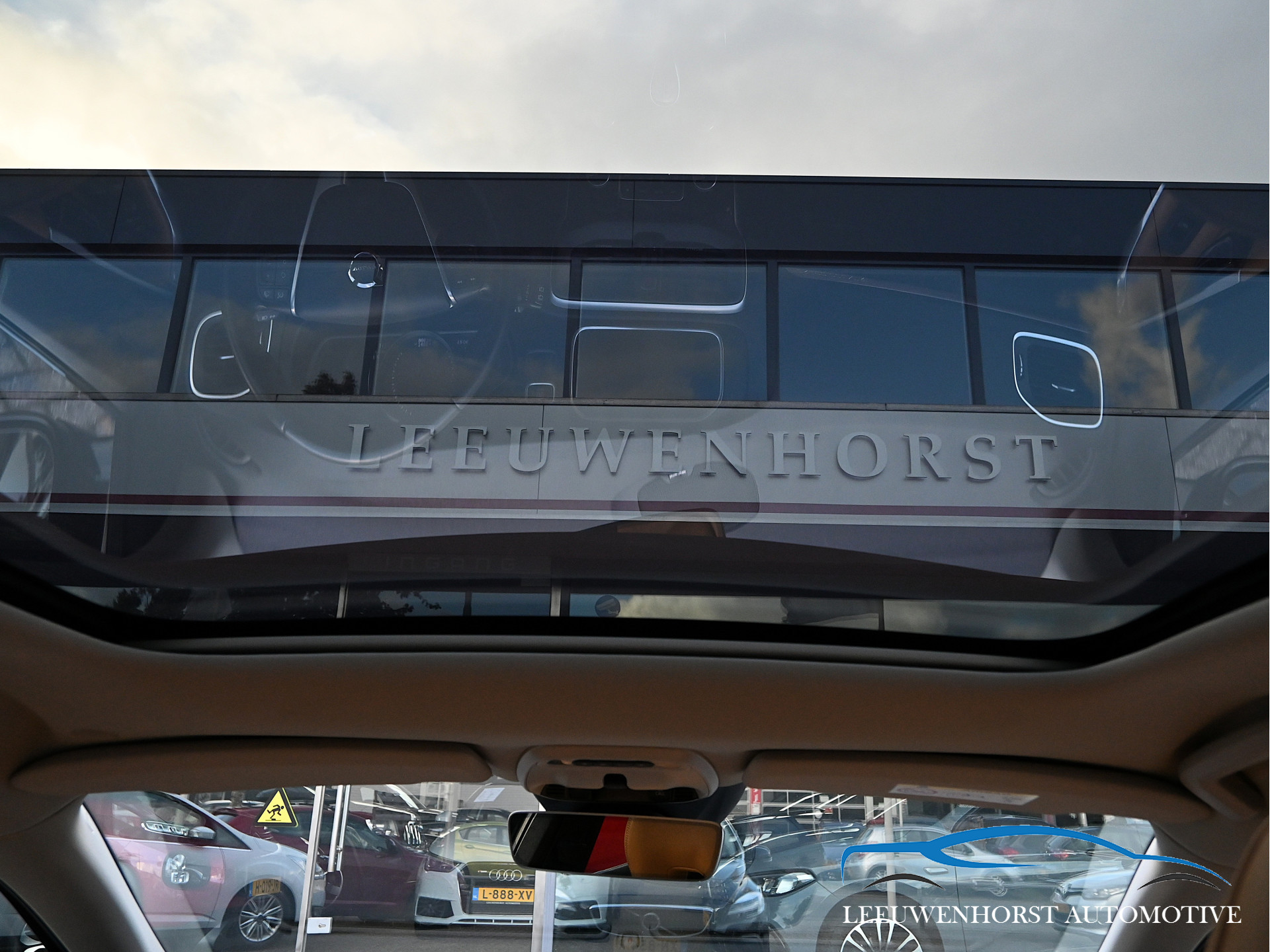 Foto van Volvo V40 Cross Country