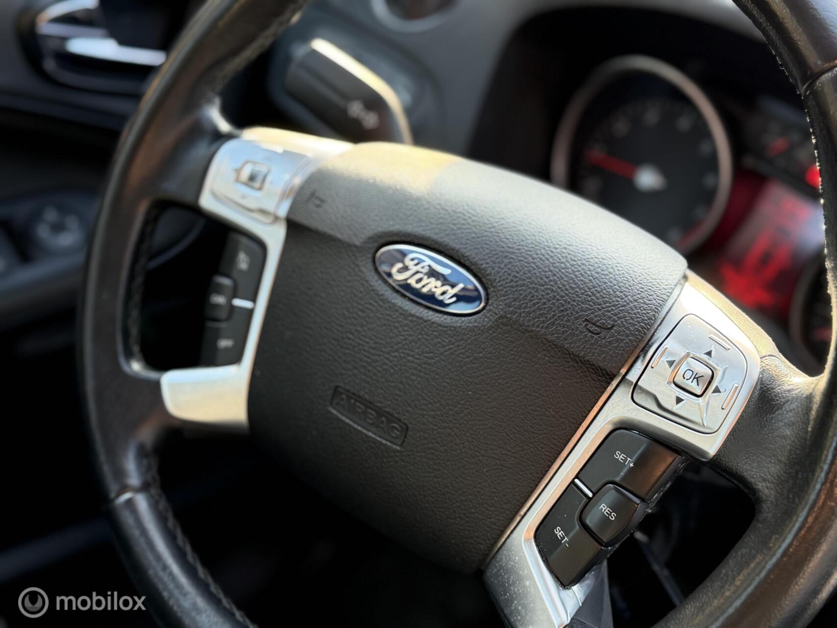 Foto van Ford S-max