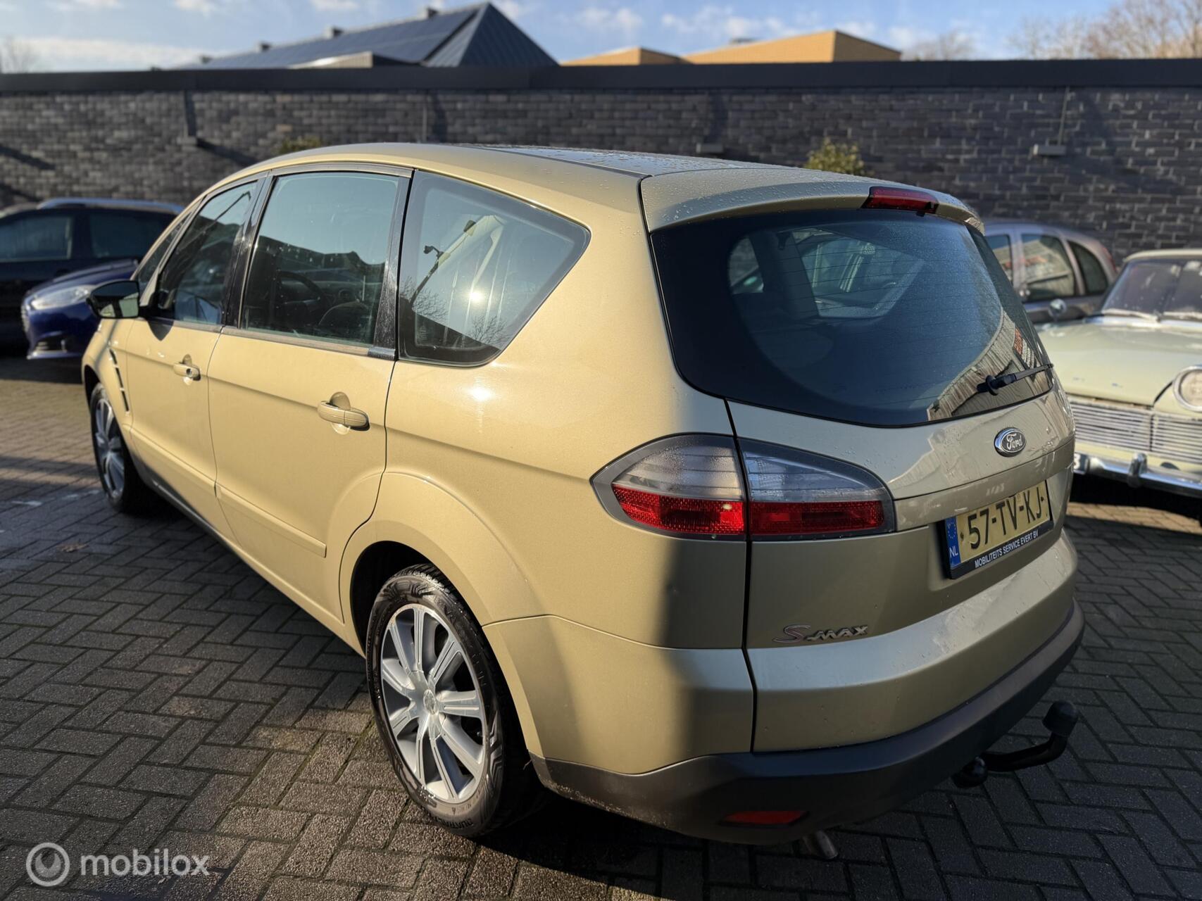 Foto van Ford S-max