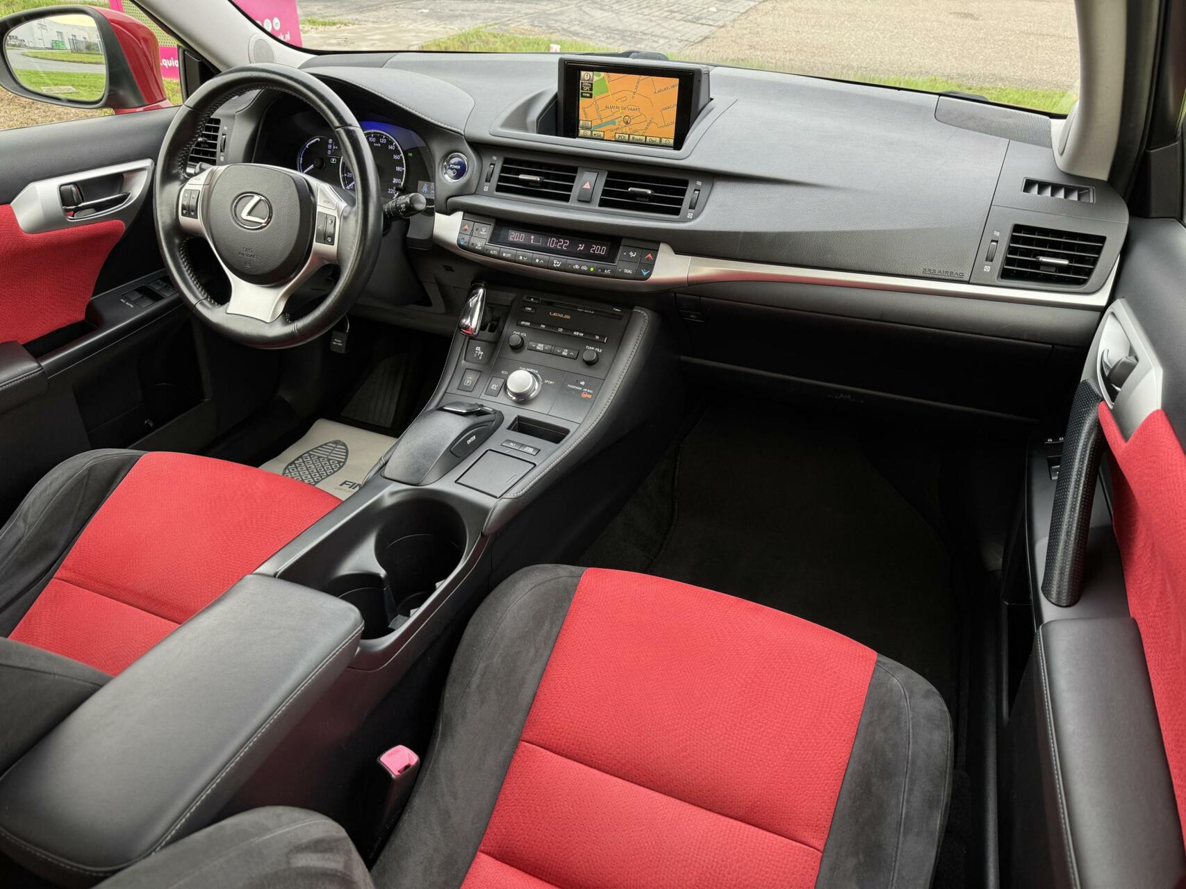 Foto van Lexus CT